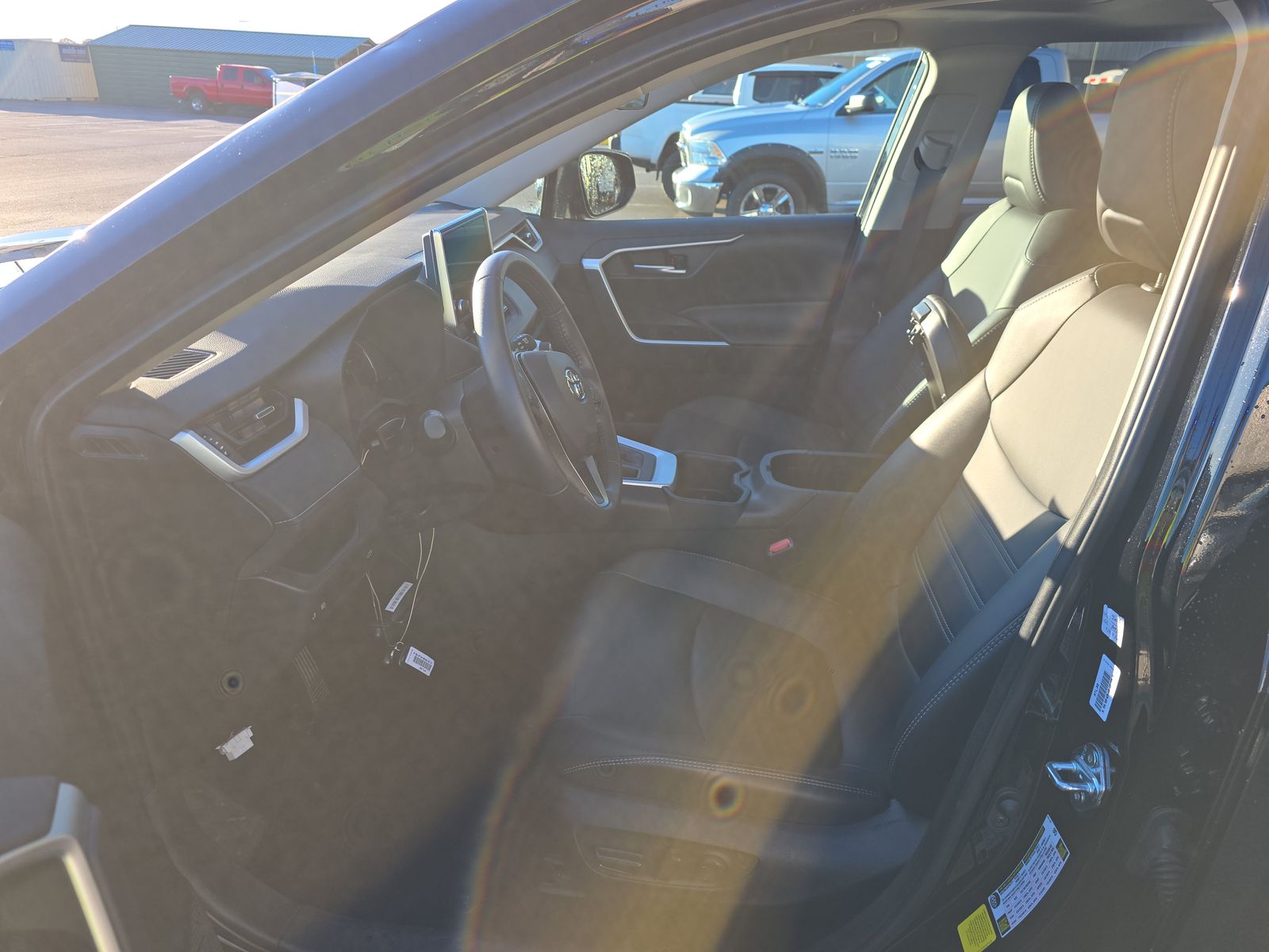 2025 Toyota RAV4 XLE Premium FWD