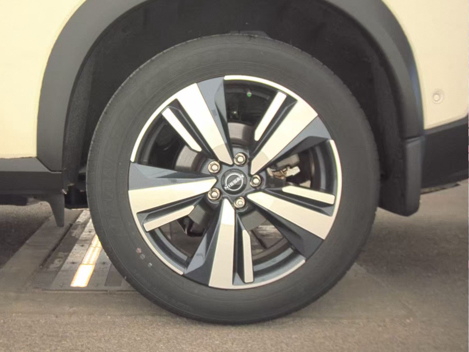 2023 Nissan Rogue SL FWD