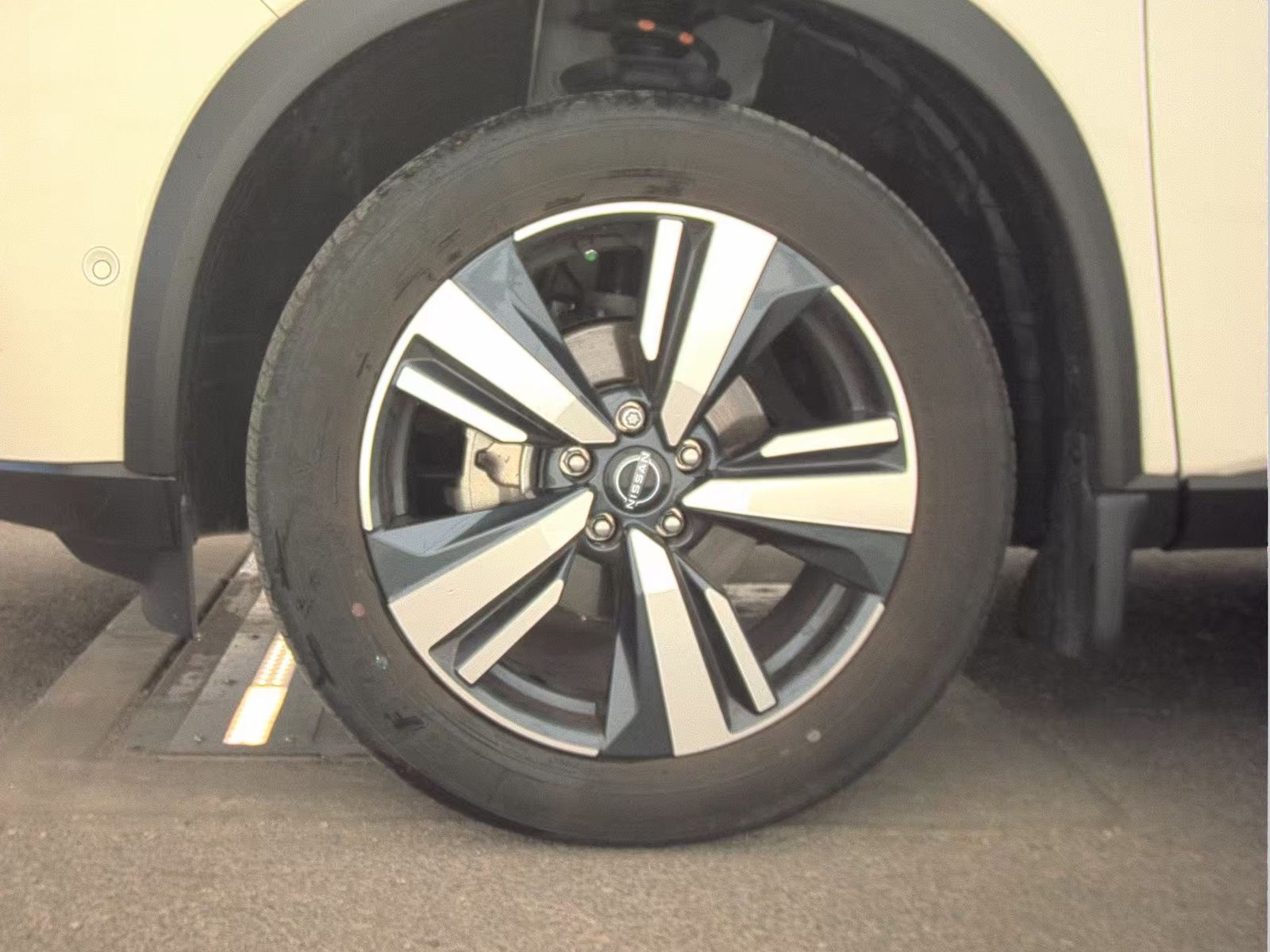 2023 Nissan Rogue SL FWD