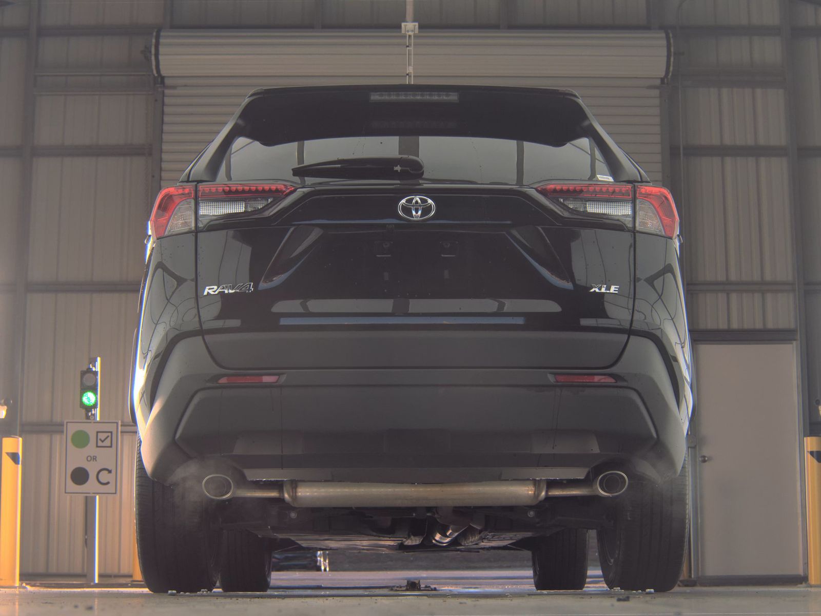 2025 Toyota RAV4 XLE Premium FWD