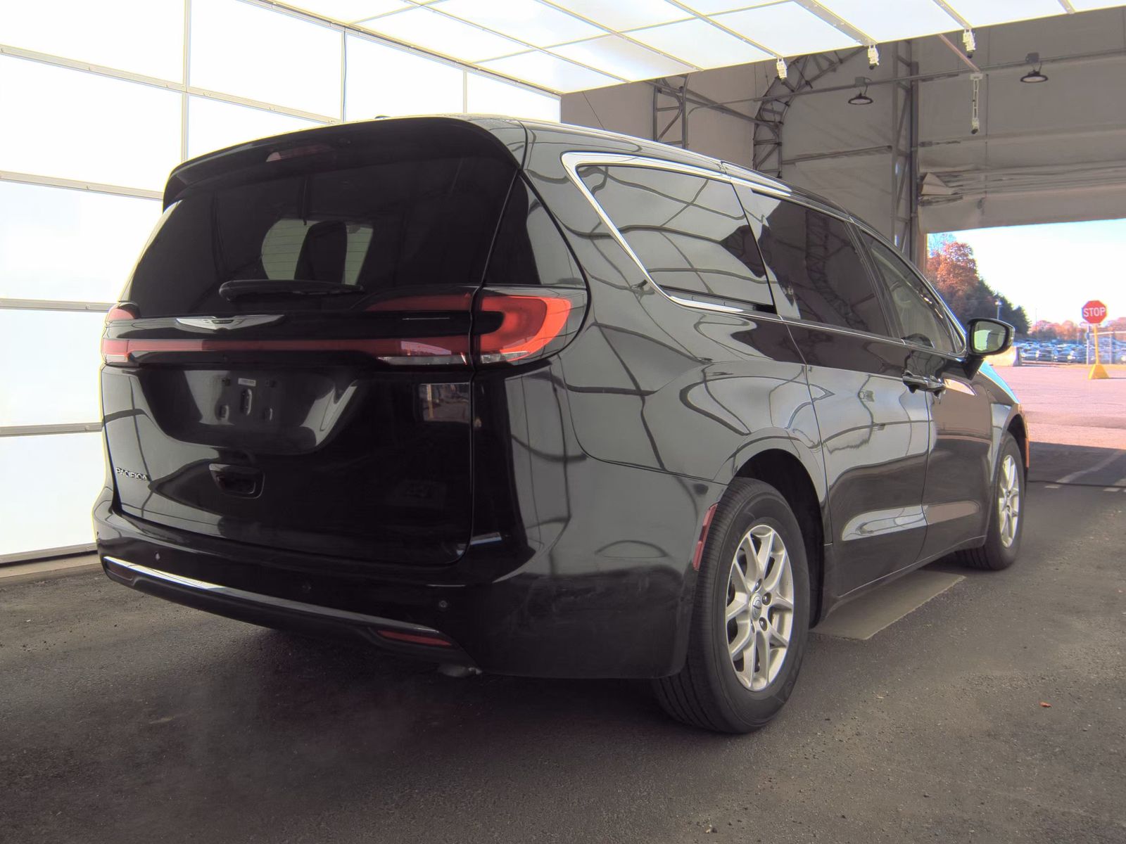 2024 Chrysler Pacifica Touring L FWD