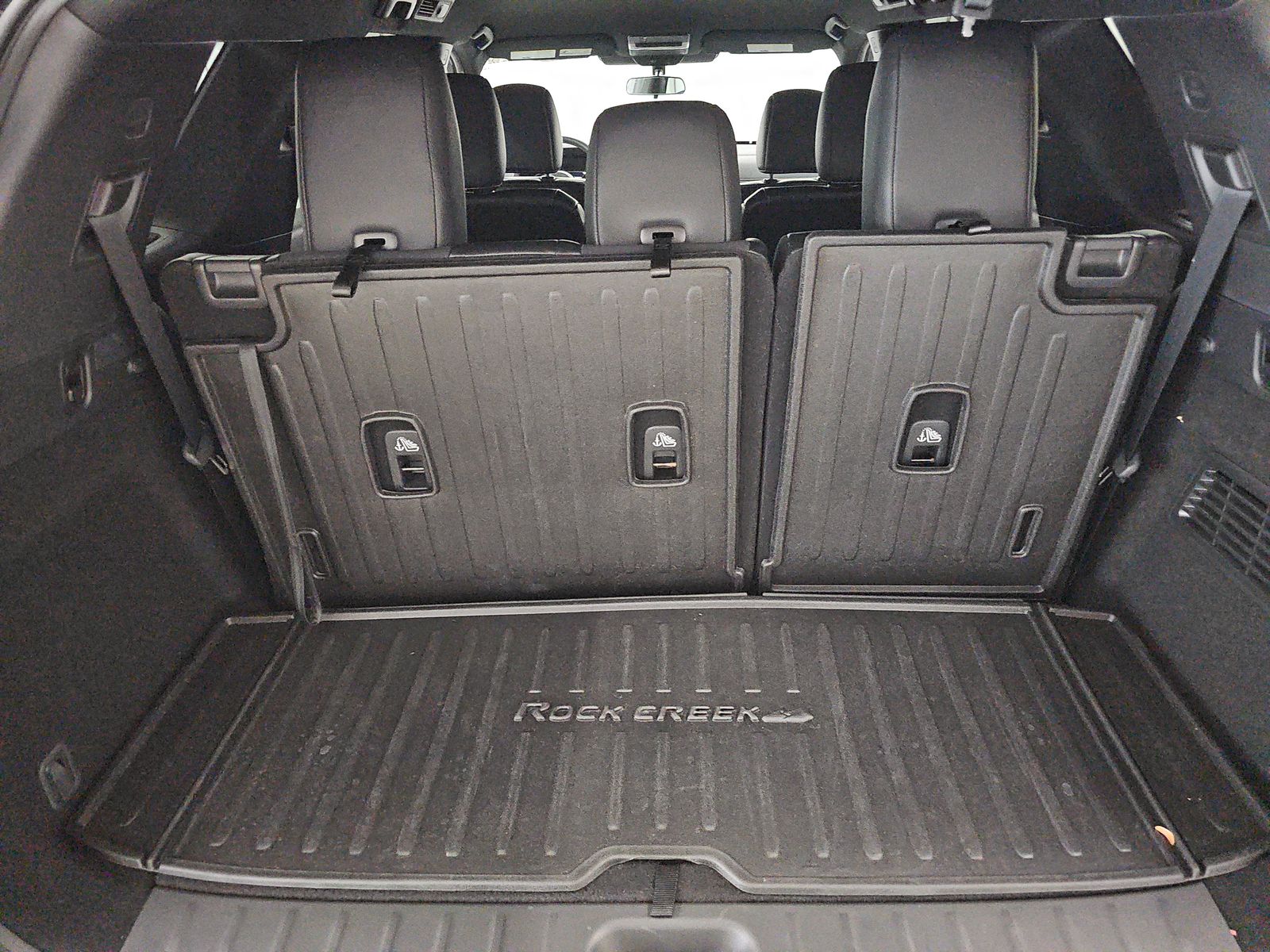 2023 Nissan Pathfinder Rock Creek AWD