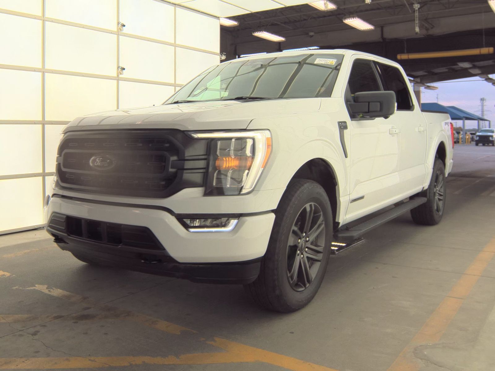 2022 Ford F-150 Hybrid XLT AWD