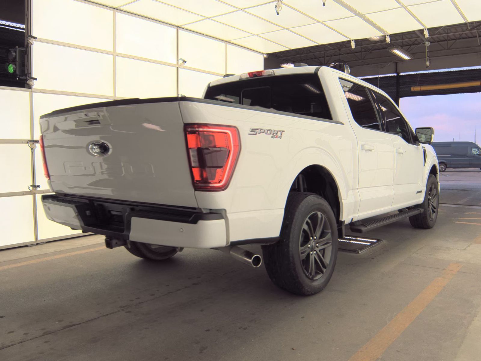 2022 Ford F-150 Hybrid XLT AWD