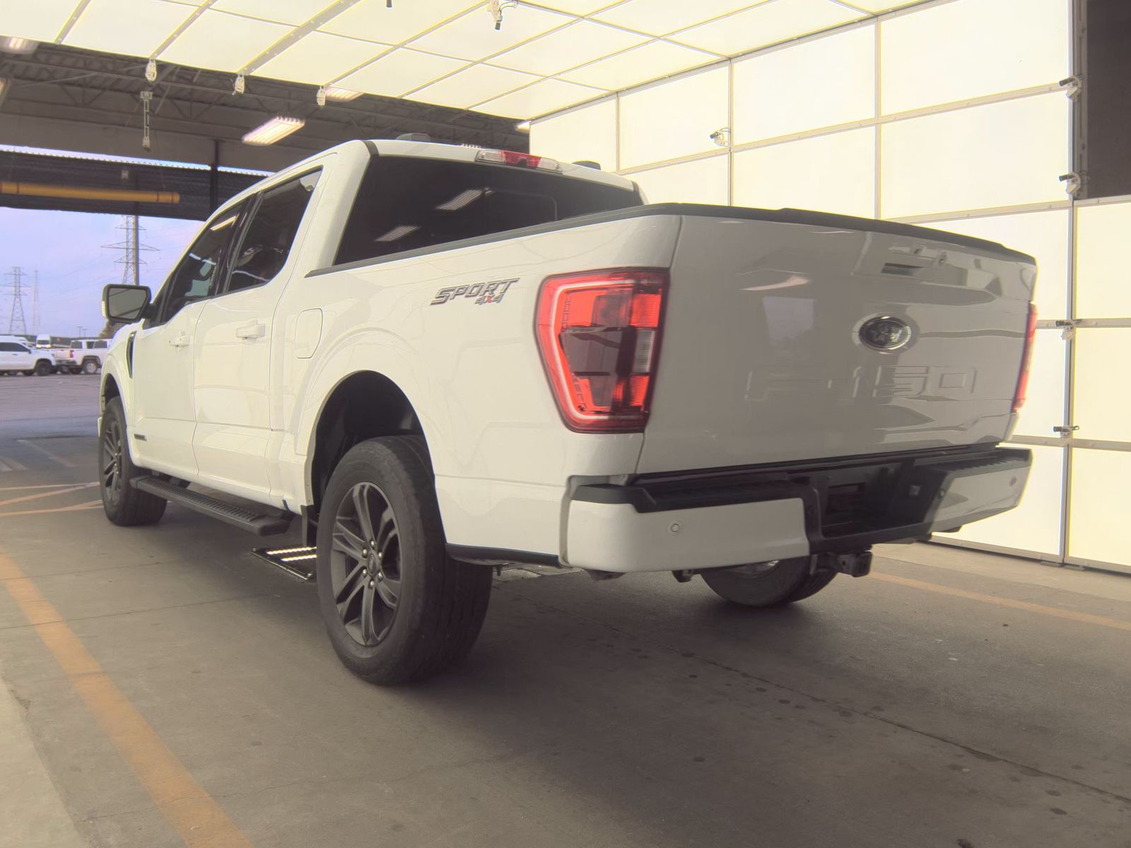 2022 Ford F-150 Hybrid XLT AWD