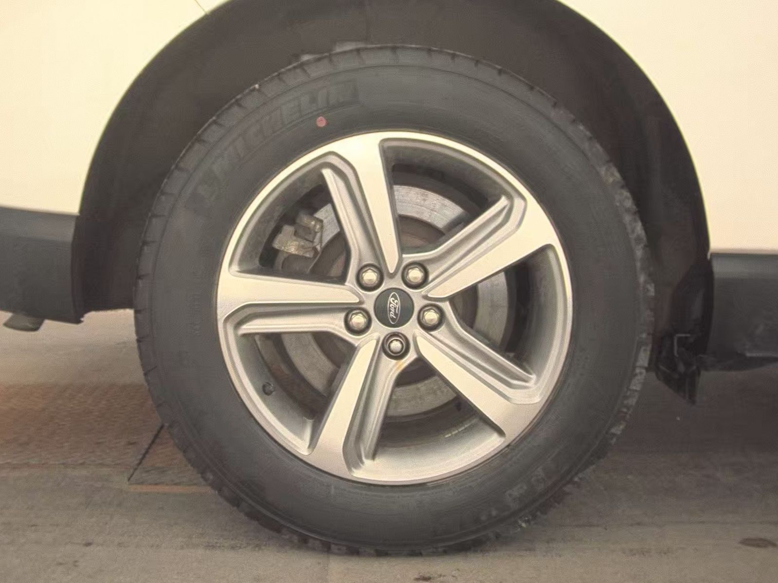 2023 Ford Edge SEL AWD