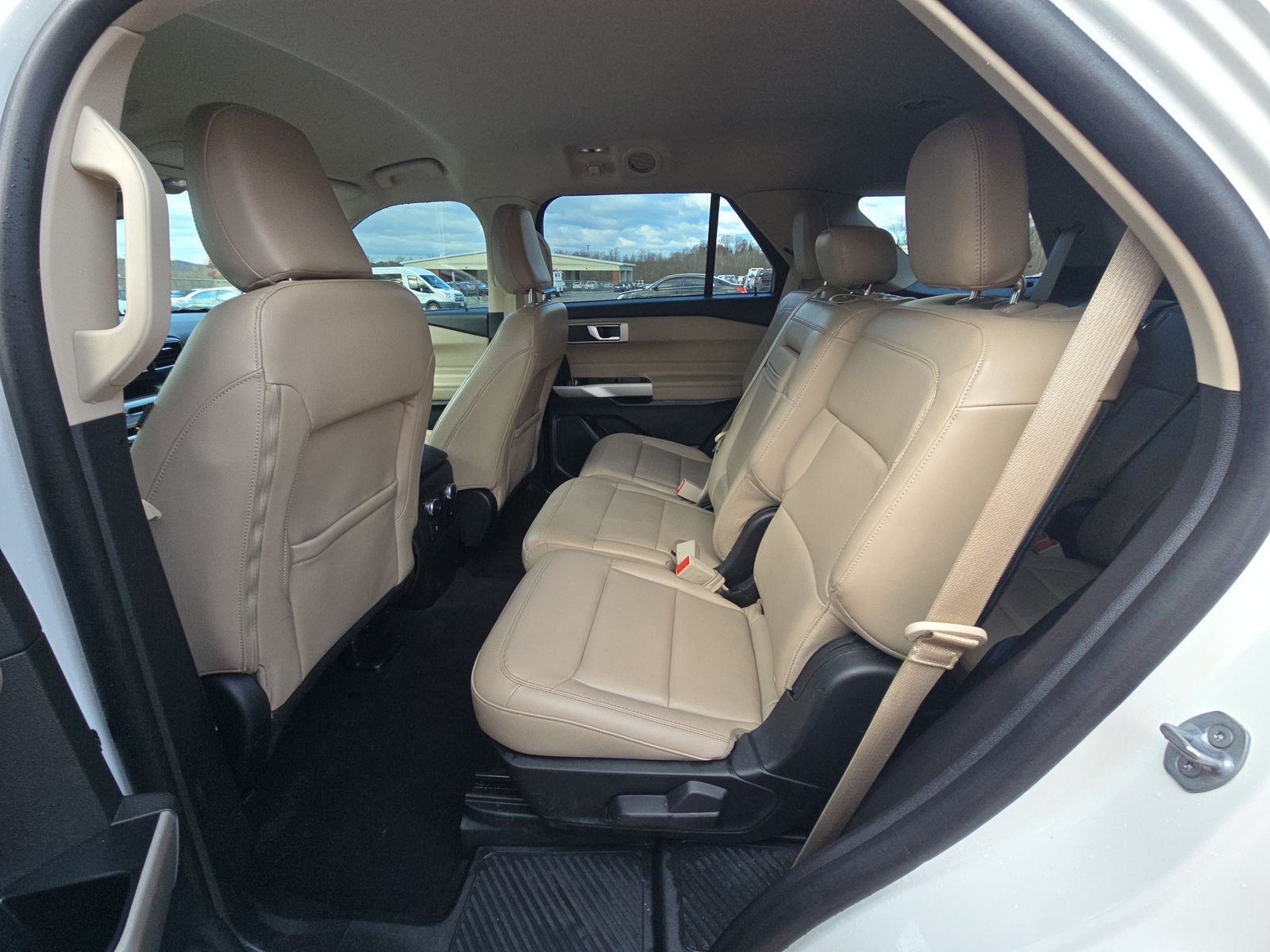 2022 Ford Explorer XLT AWD