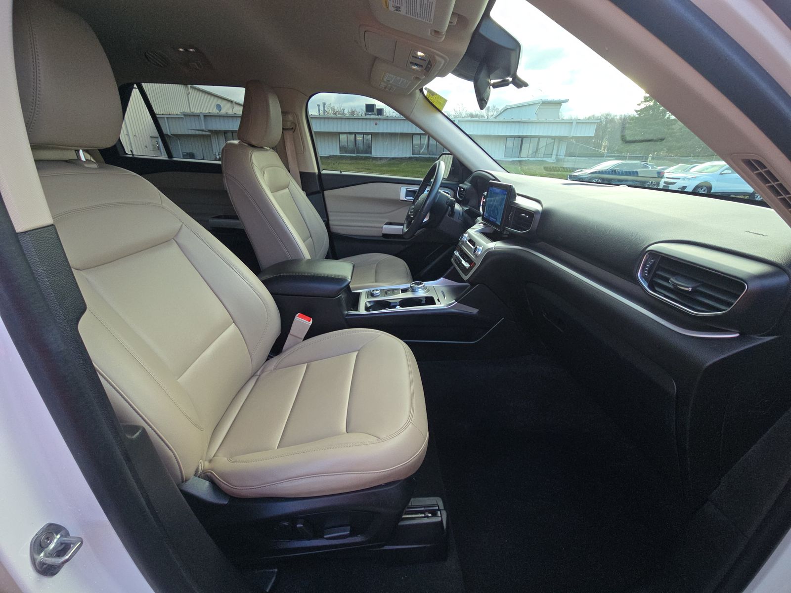 2022 Ford Explorer XLT AWD