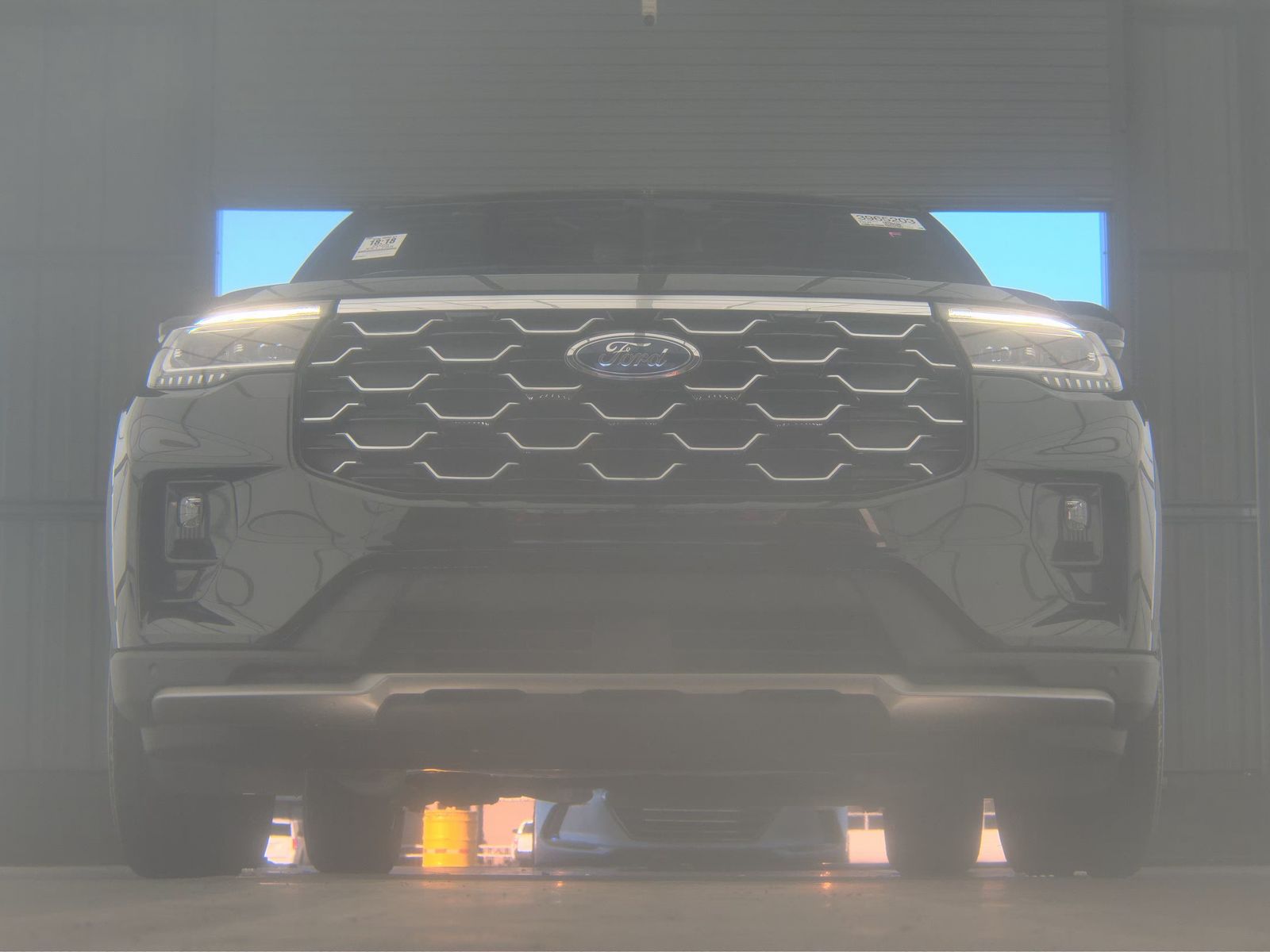 2025 Ford Explorer Platinum RWD