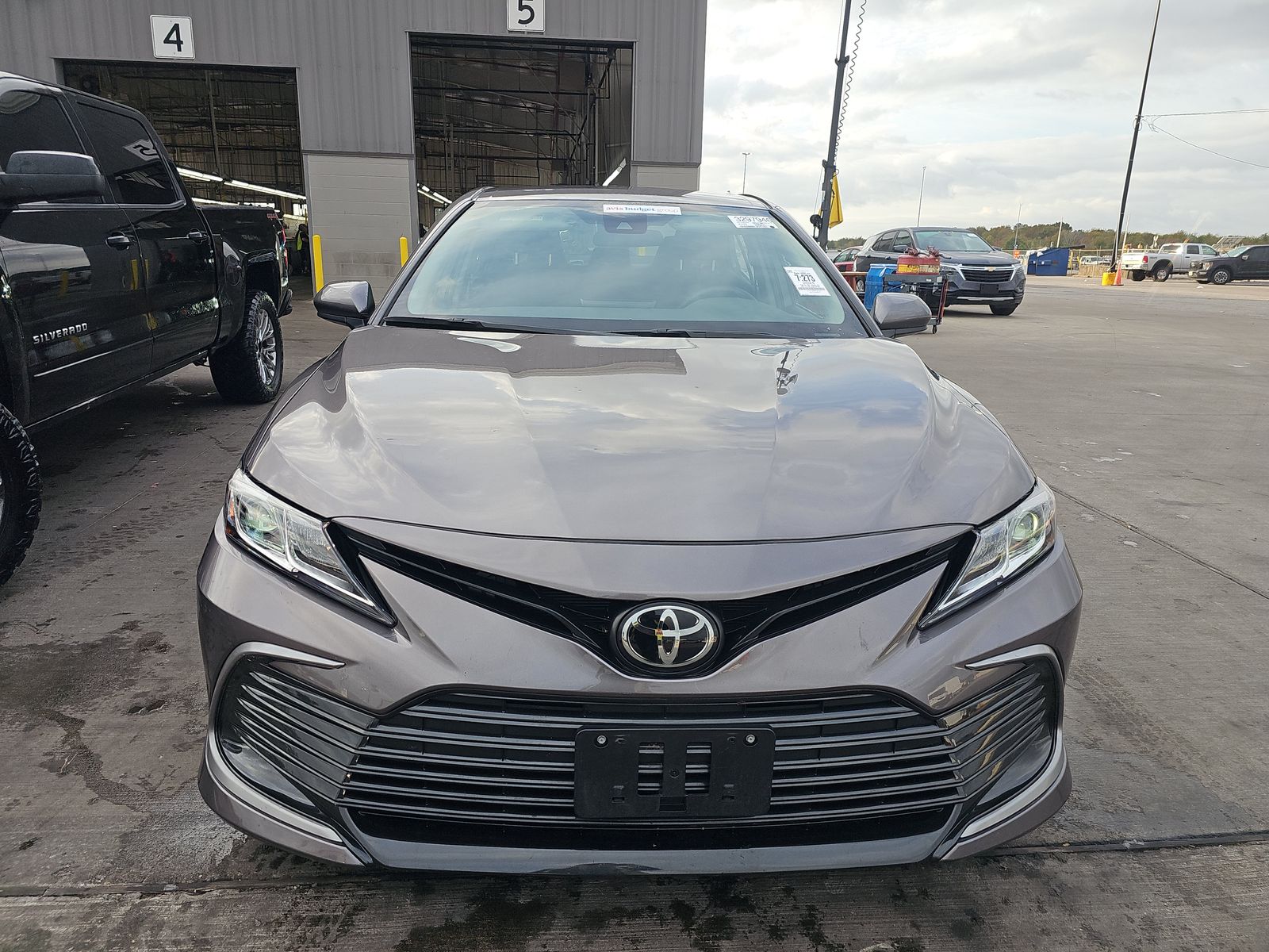 2024 Toyota Camry LE FWD