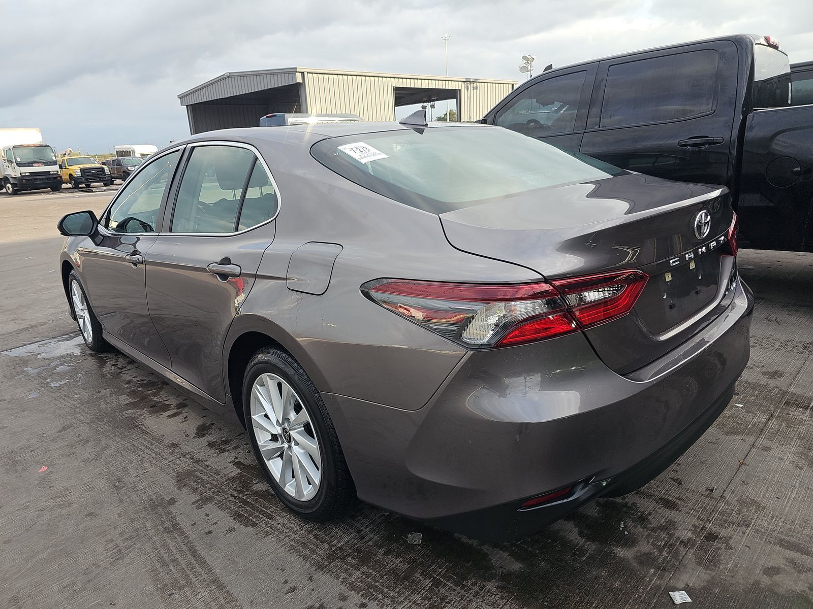 2024 Toyota Camry LE FWD