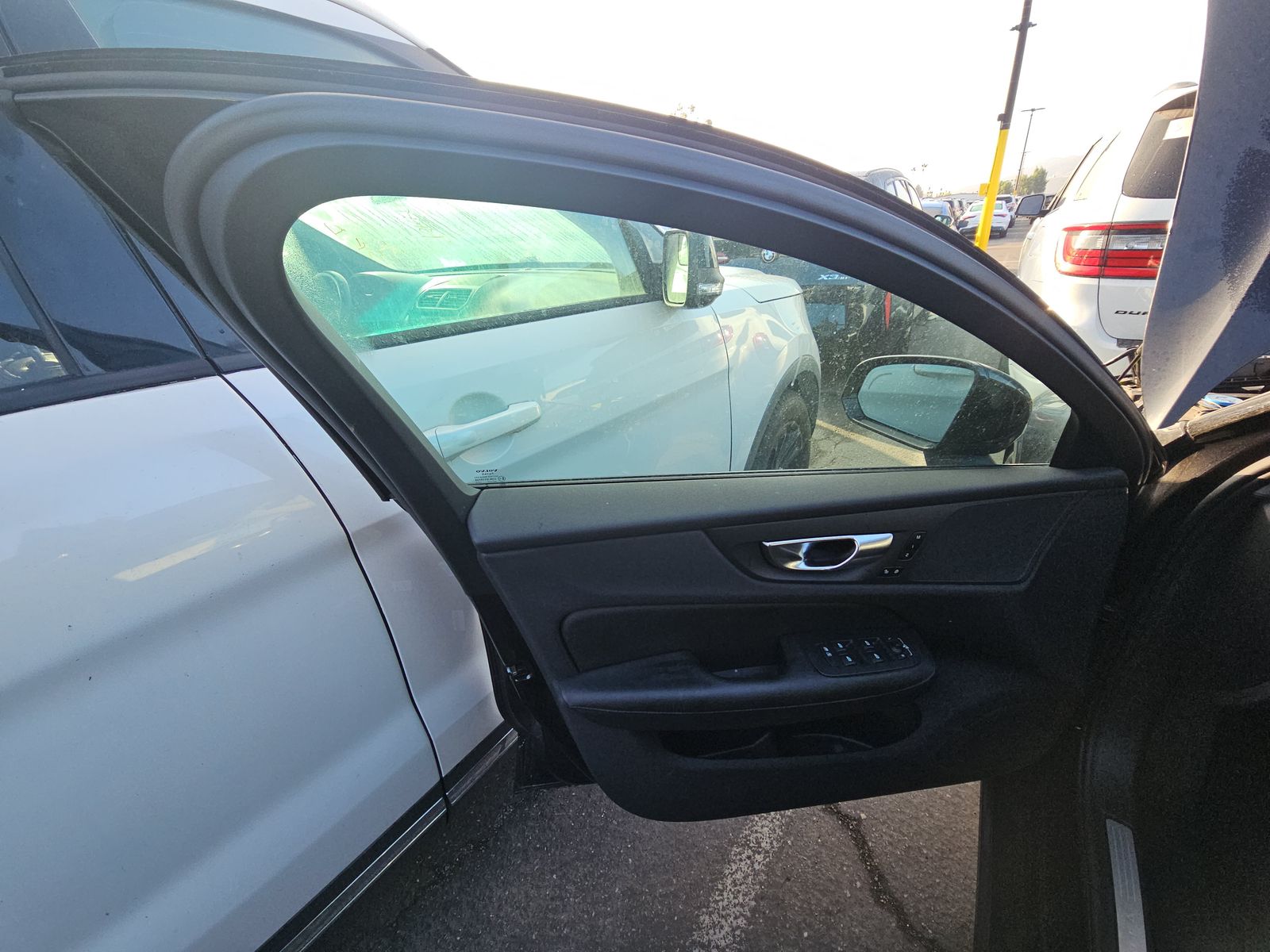 2025 Volvo S60 B5 Plus AWD