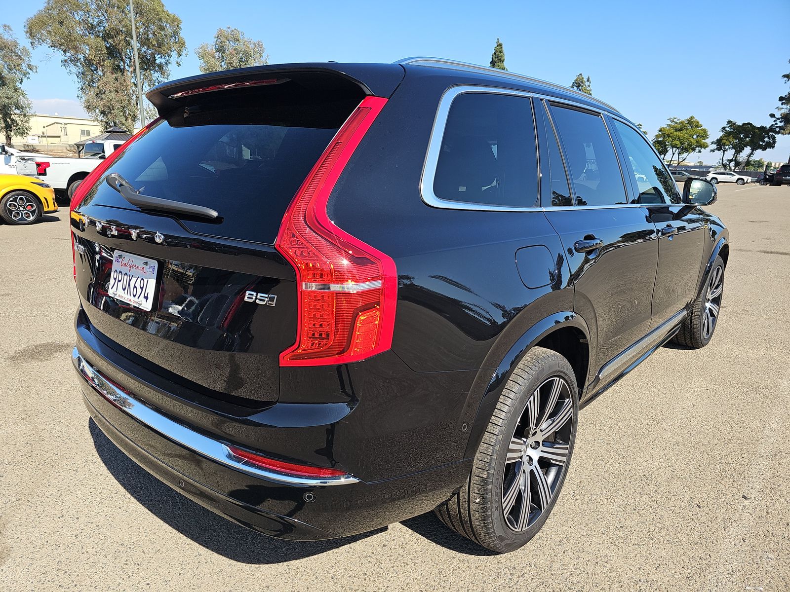 2024 Volvo XC90 B5 Plus AWD