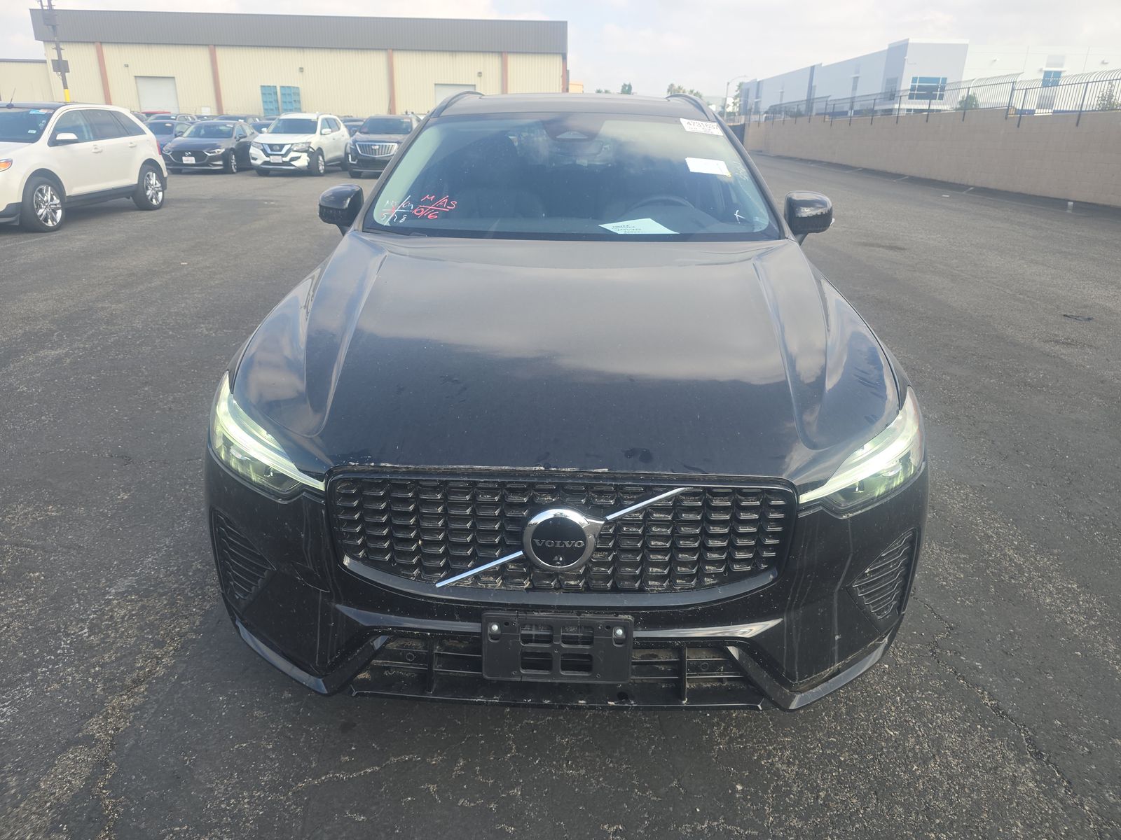 2025 Volvo XC60 B5 Plus AWD