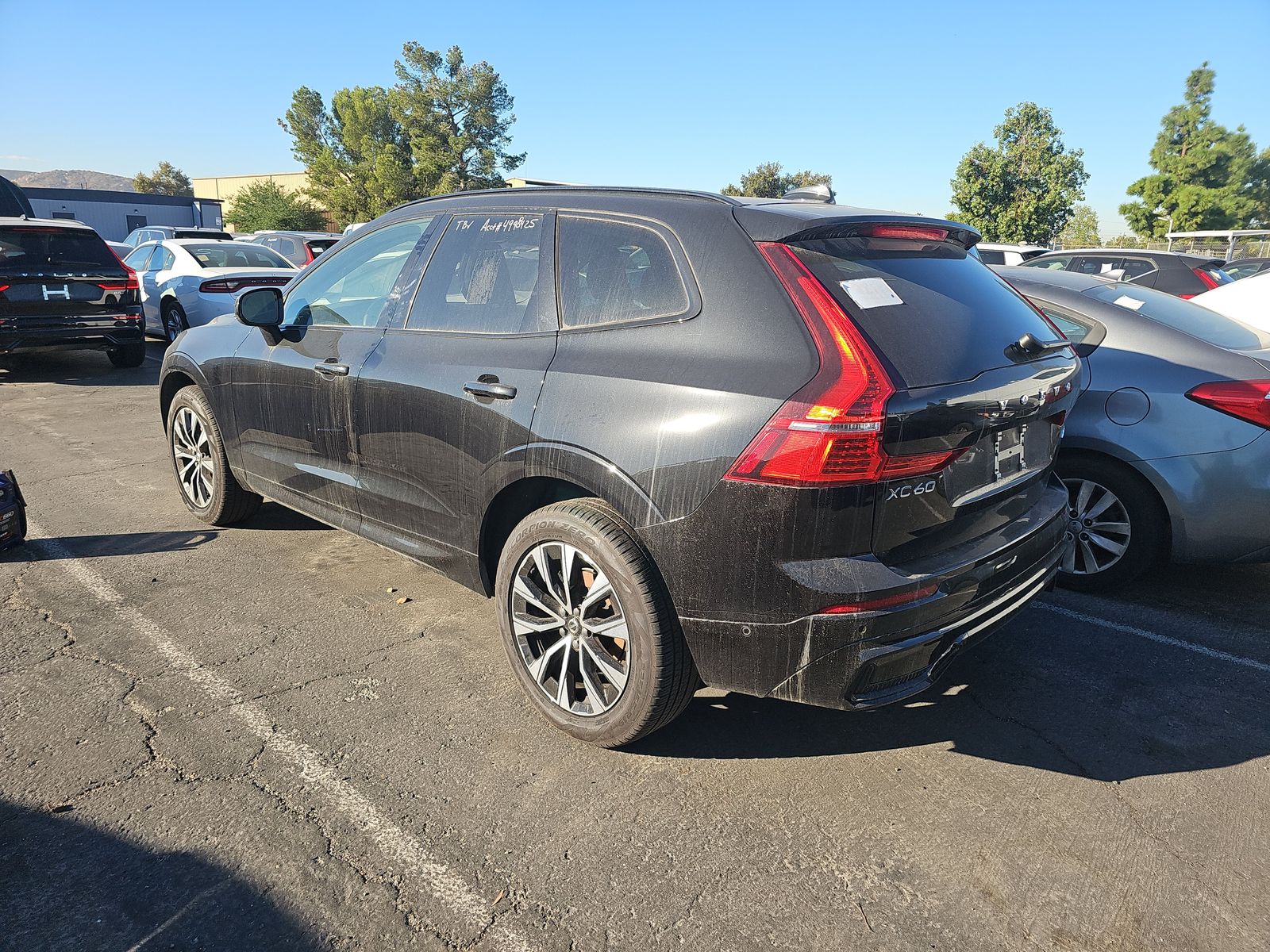 2025 Volvo XC60 B5 Plus AWD