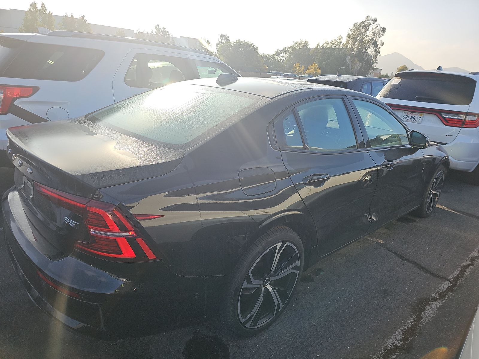 2025 Volvo S60 B5 Plus AWD