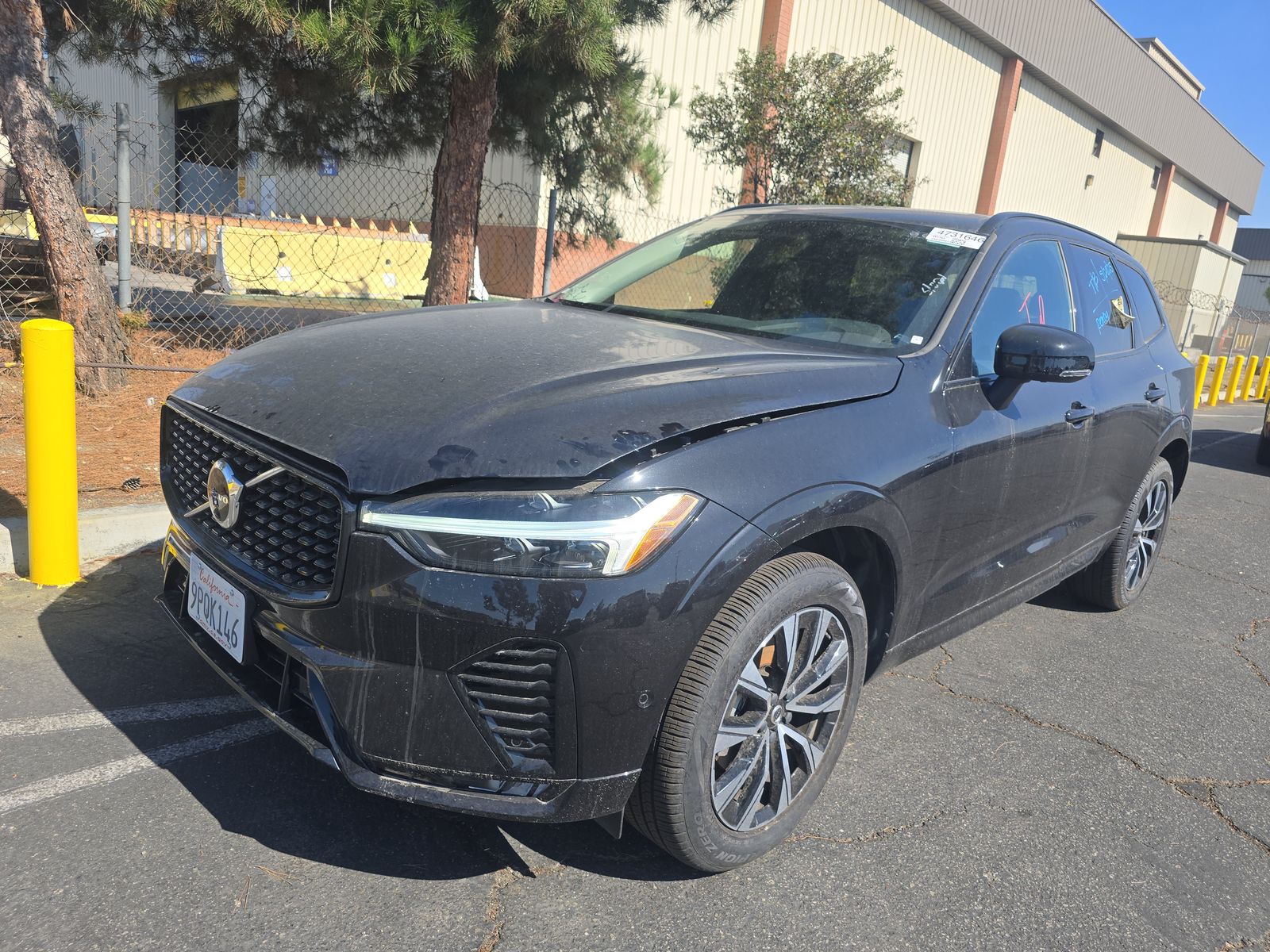 2025 Volvo XC60 B5 Plus AWD