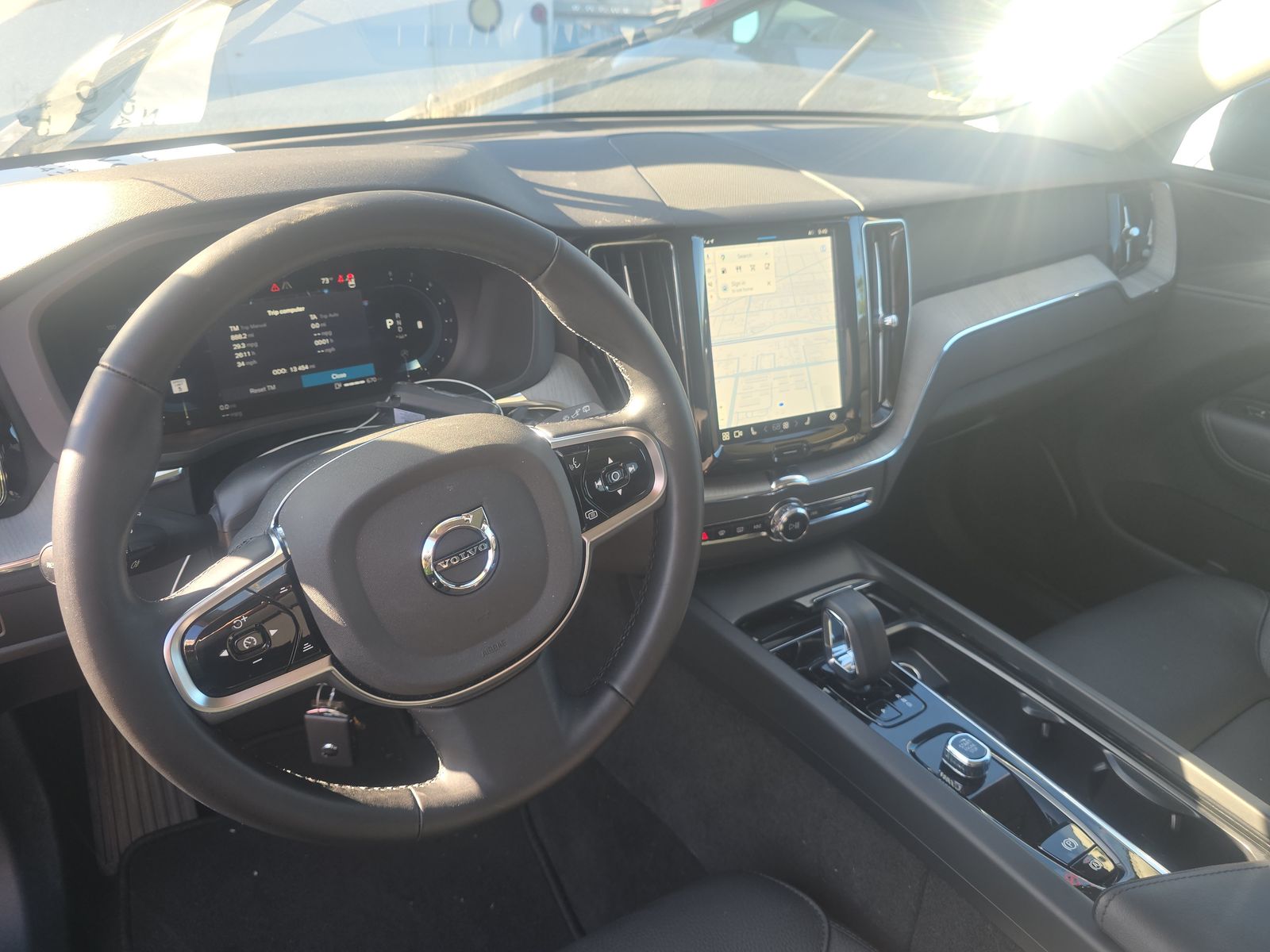 2025 Volvo XC60 B5 Plus AWD