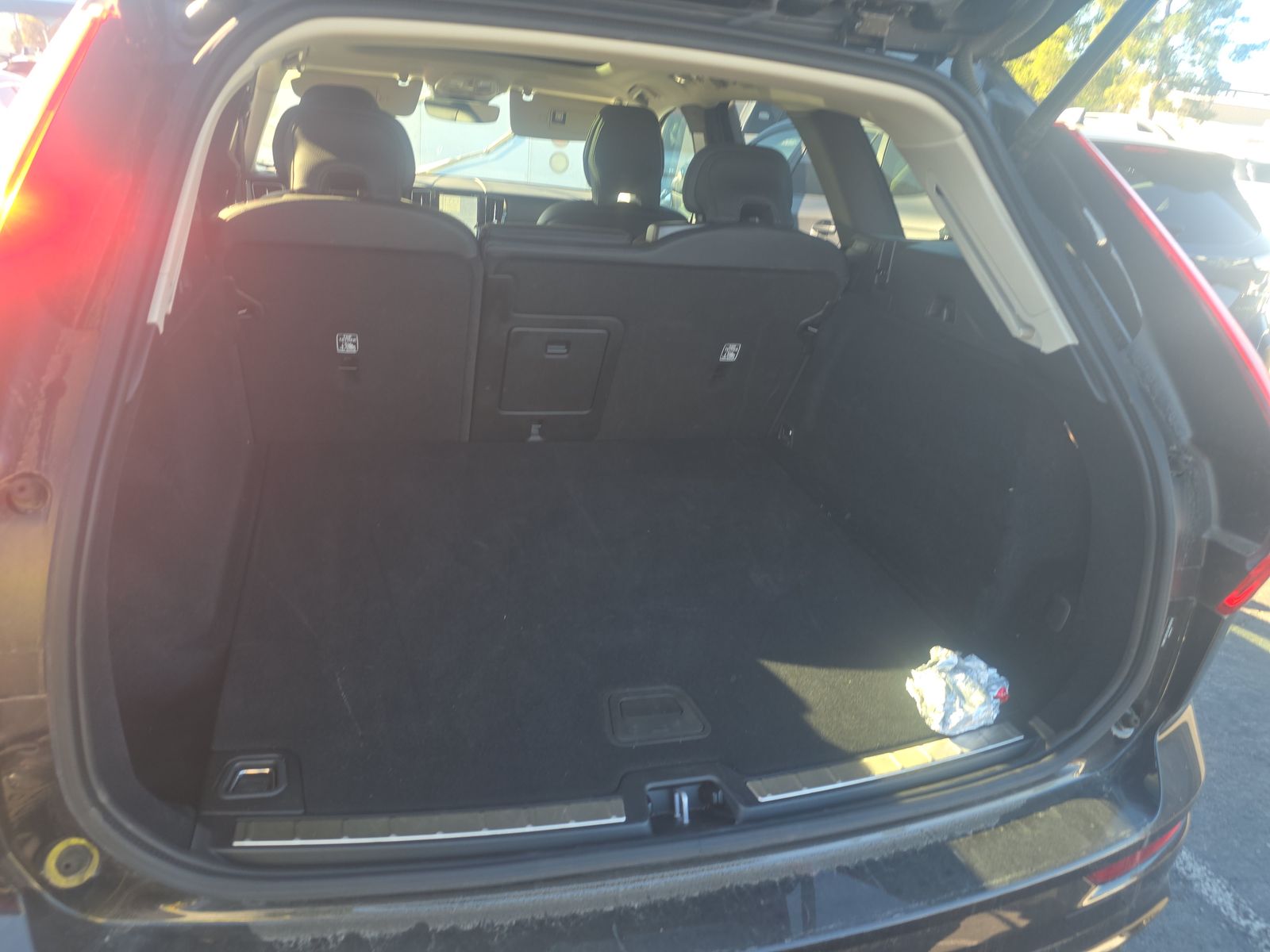 2025 Volvo XC60 B5 Plus AWD