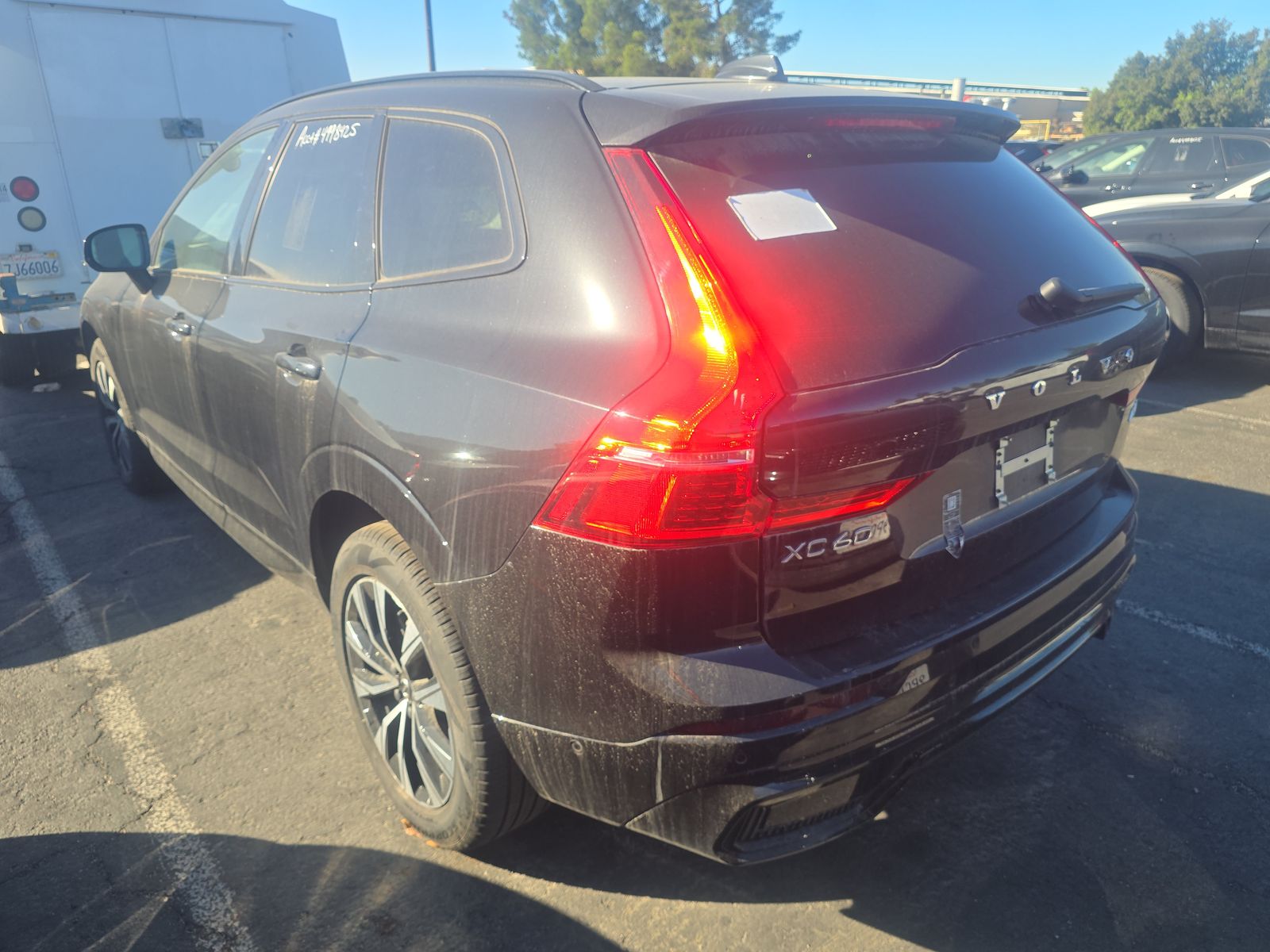 2025 Volvo XC60 B5 Plus AWD