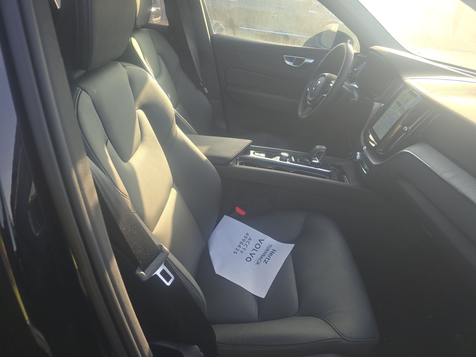 2025 Volvo XC60 B5 Plus AWD