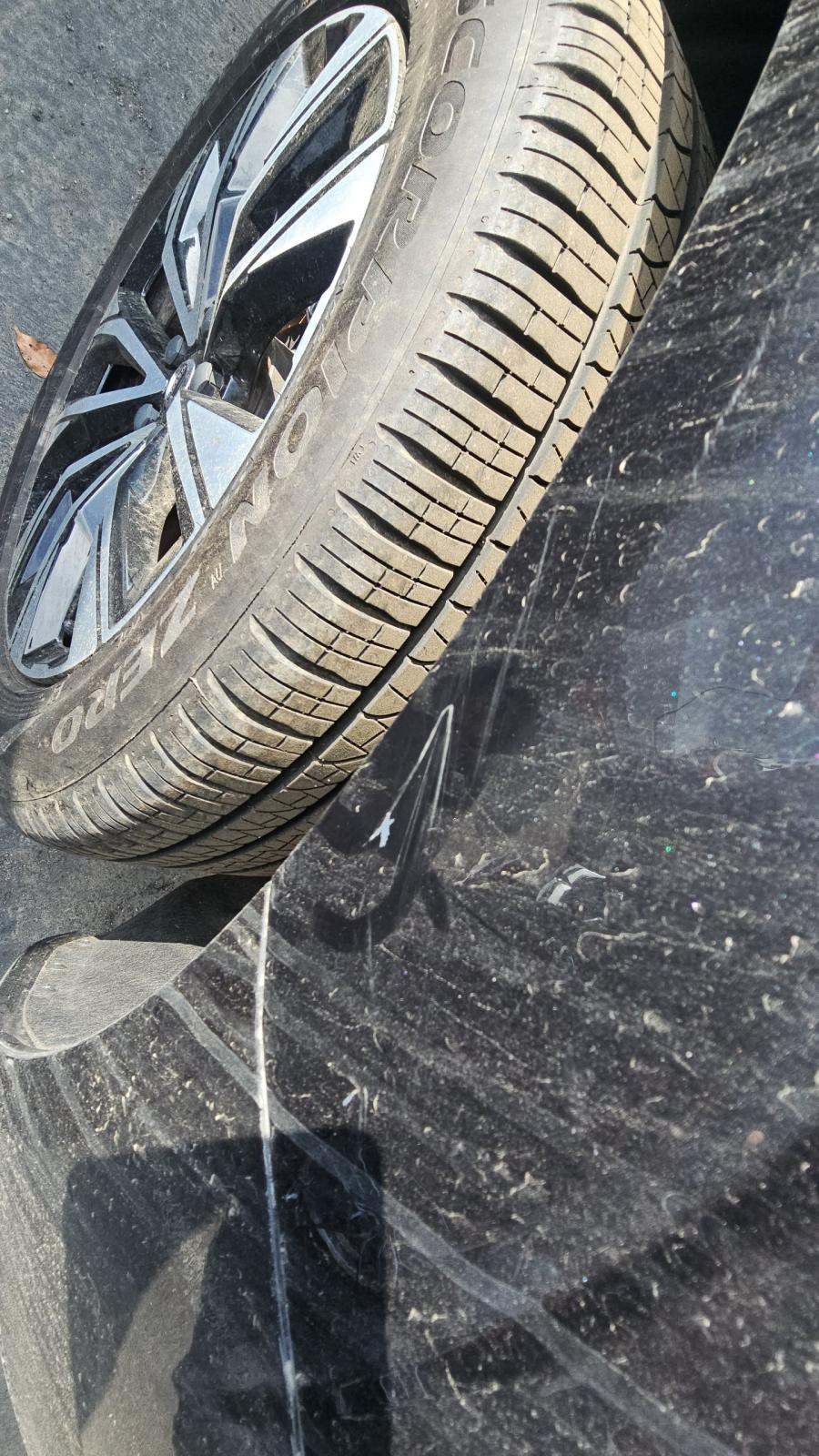 2025 Volvo XC60 B5 Plus AWD