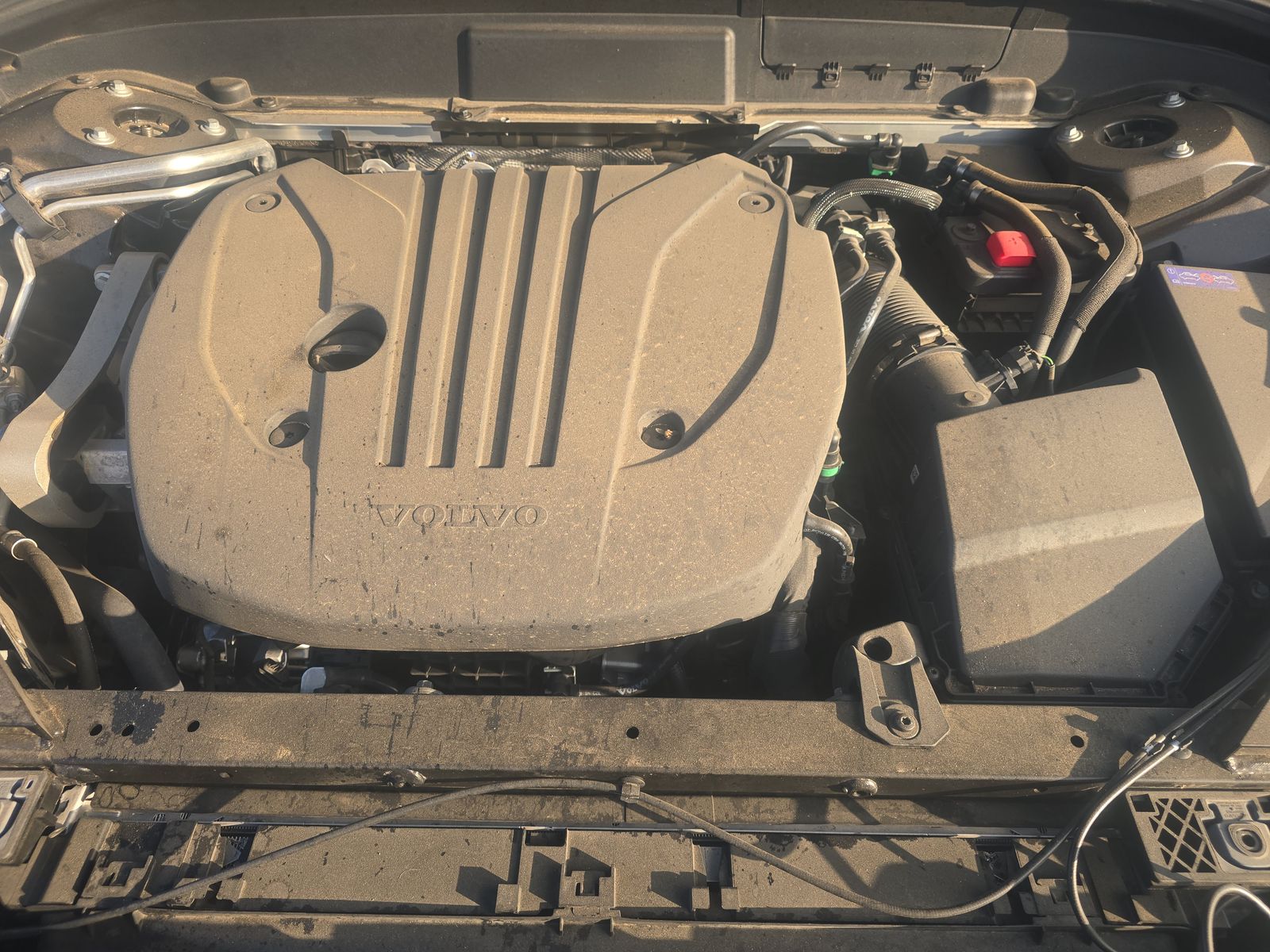 2025 Volvo XC60 B5 Plus AWD