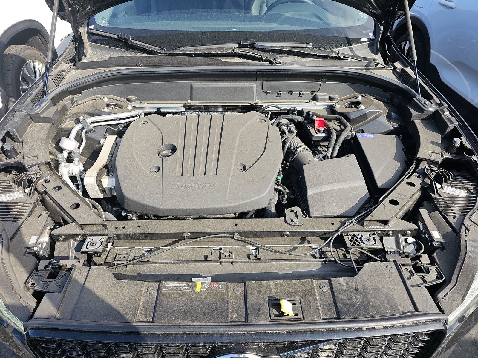 2025 Volvo XC60 B5 Plus AWD