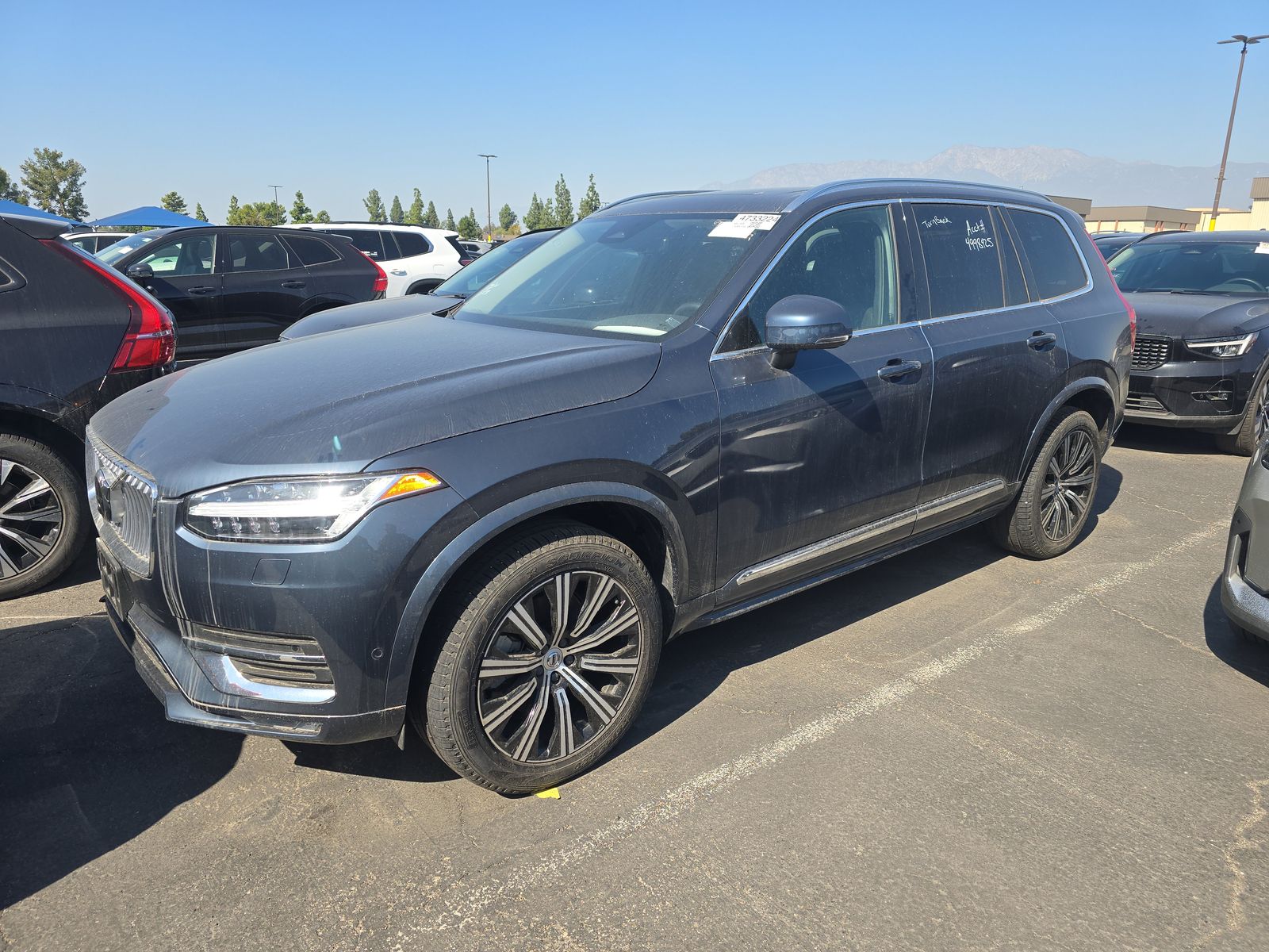 2025 Volvo XC90 B6 Plus AWD