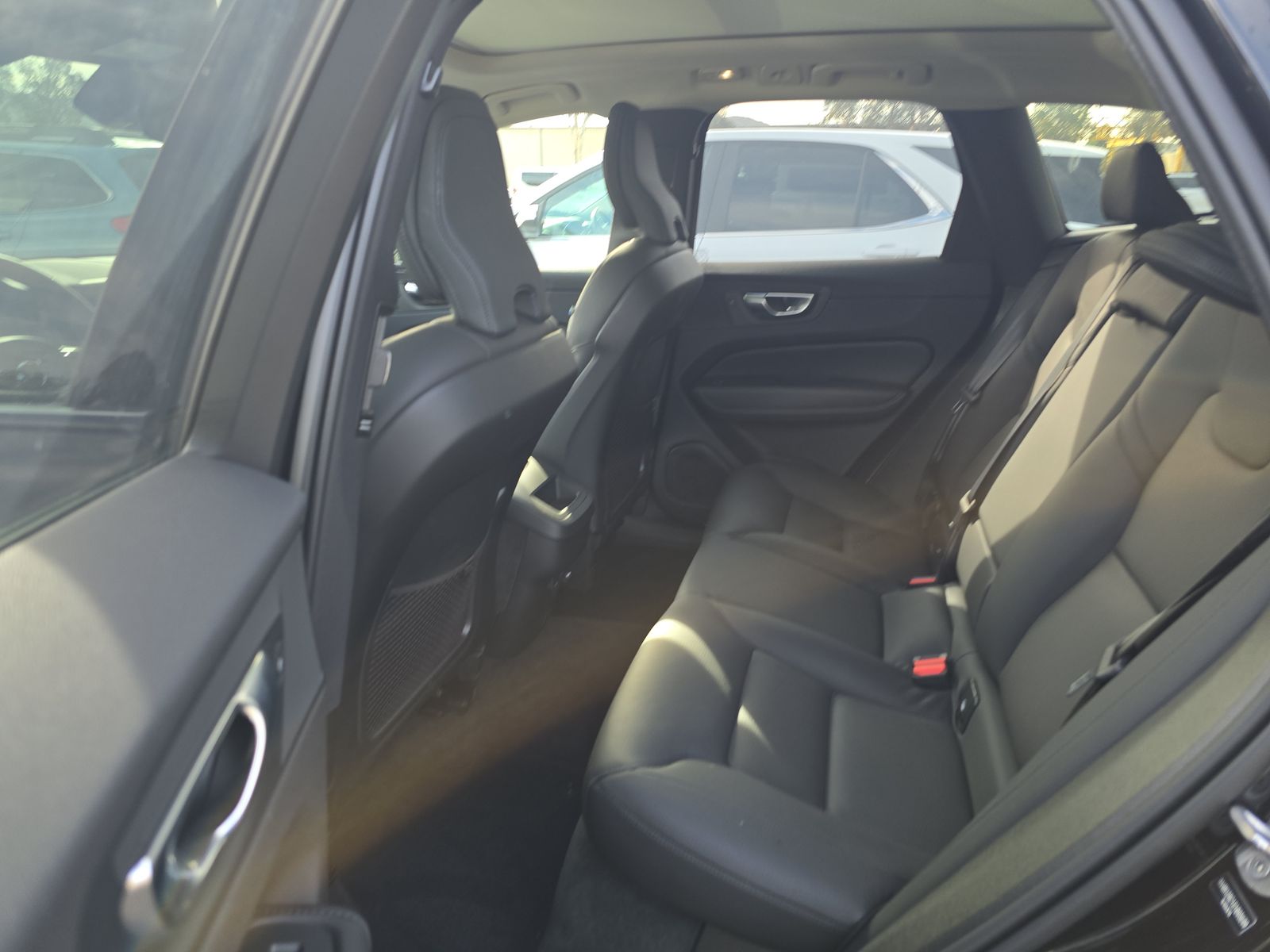 2025 Volvo XC60 B5 Plus AWD