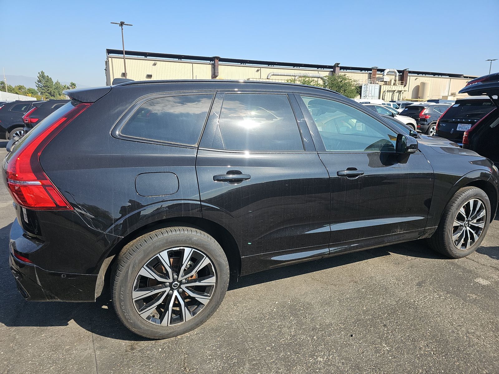 2025 Volvo XC60 B5 Plus AWD