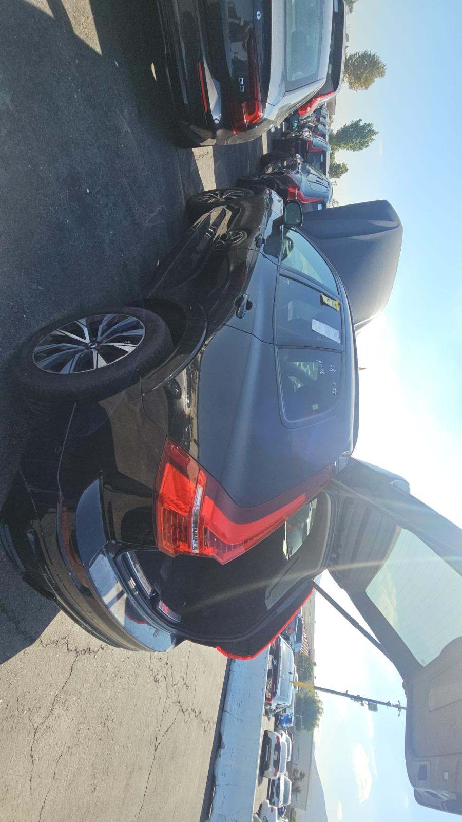 2025 Volvo XC60 B5 Plus AWD