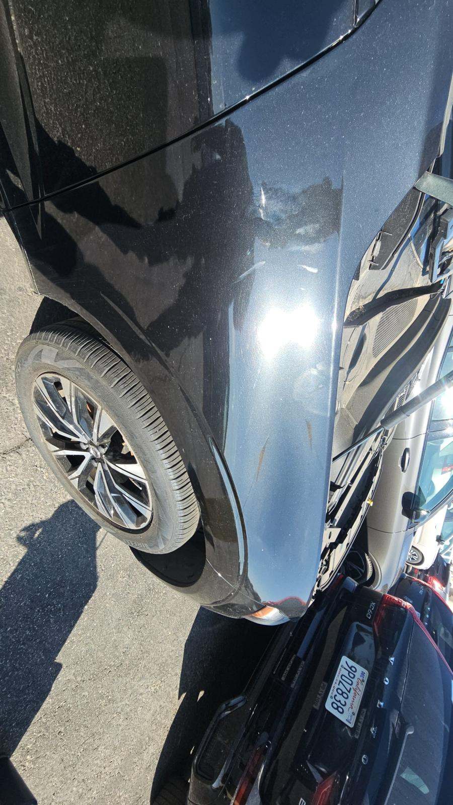 2025 Volvo XC60 B5 Plus AWD