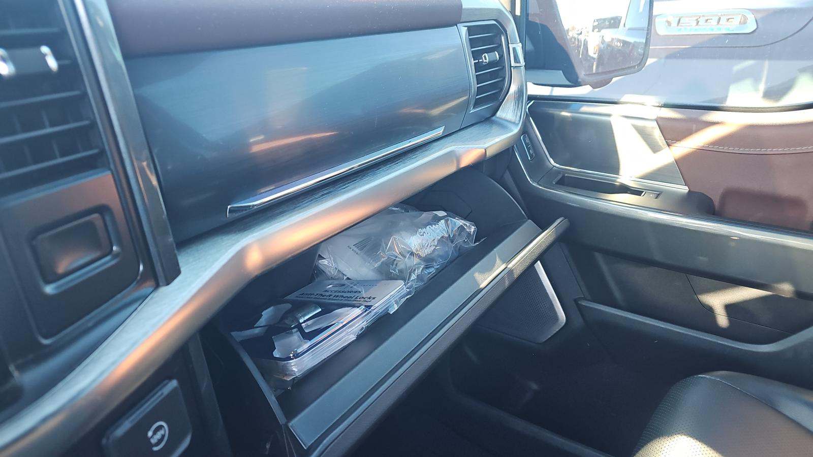 2023 Ford F-150 Hybrid Lariat AWD