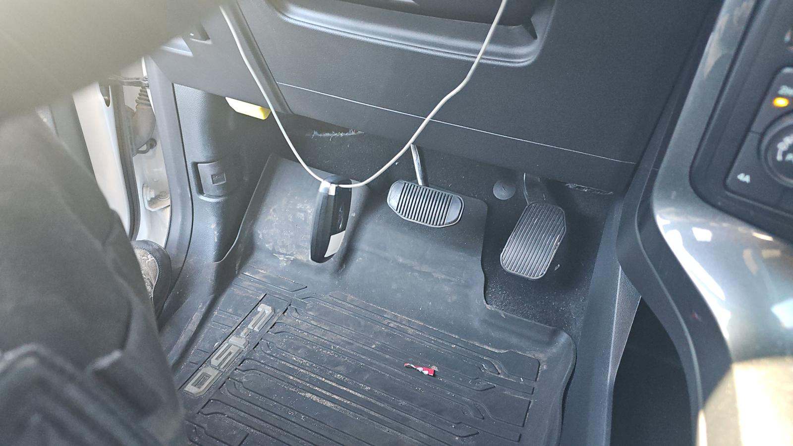 2023 Ford F-150 Hybrid Lariat AWD