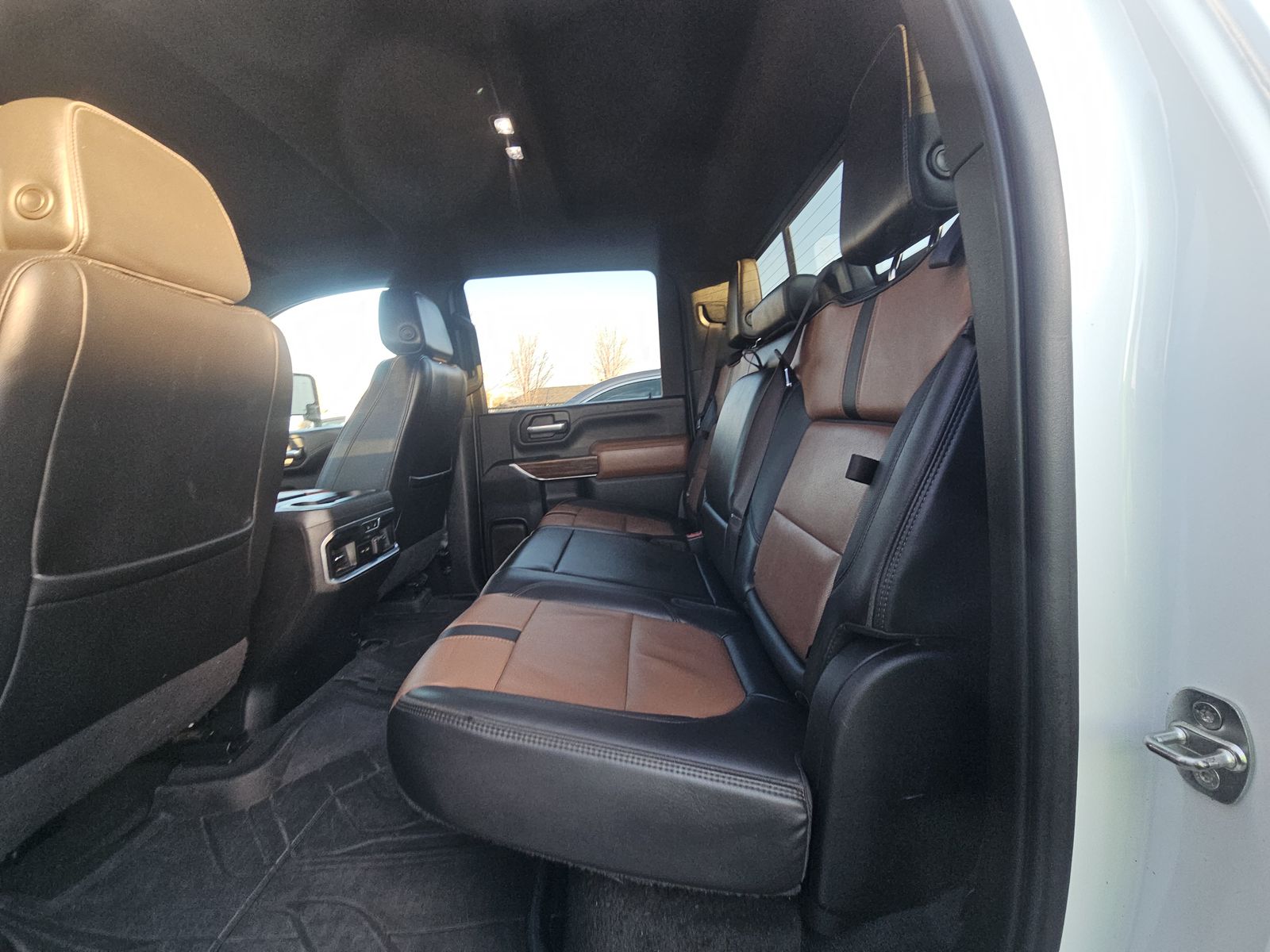 2023 Chevrolet Silverado 2500HD High Country AWD