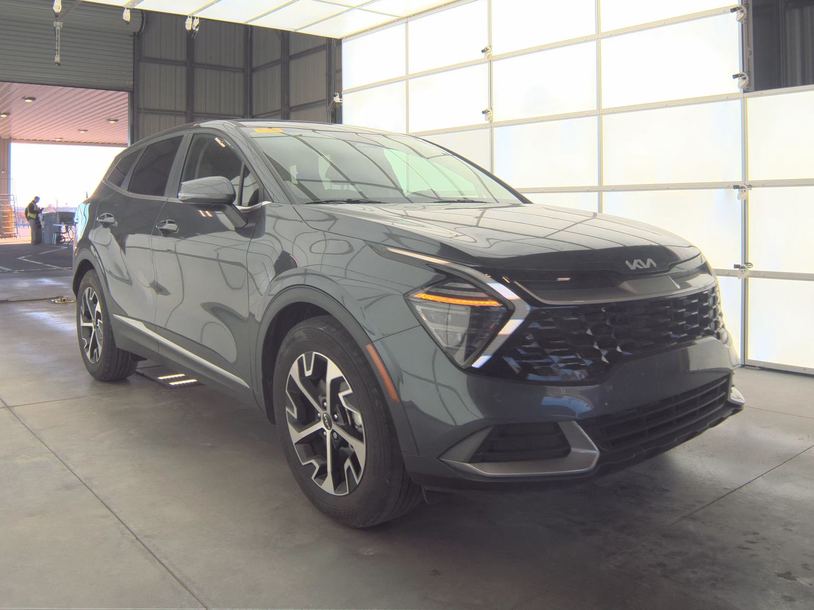 2024 Kia Sportage EX FWD