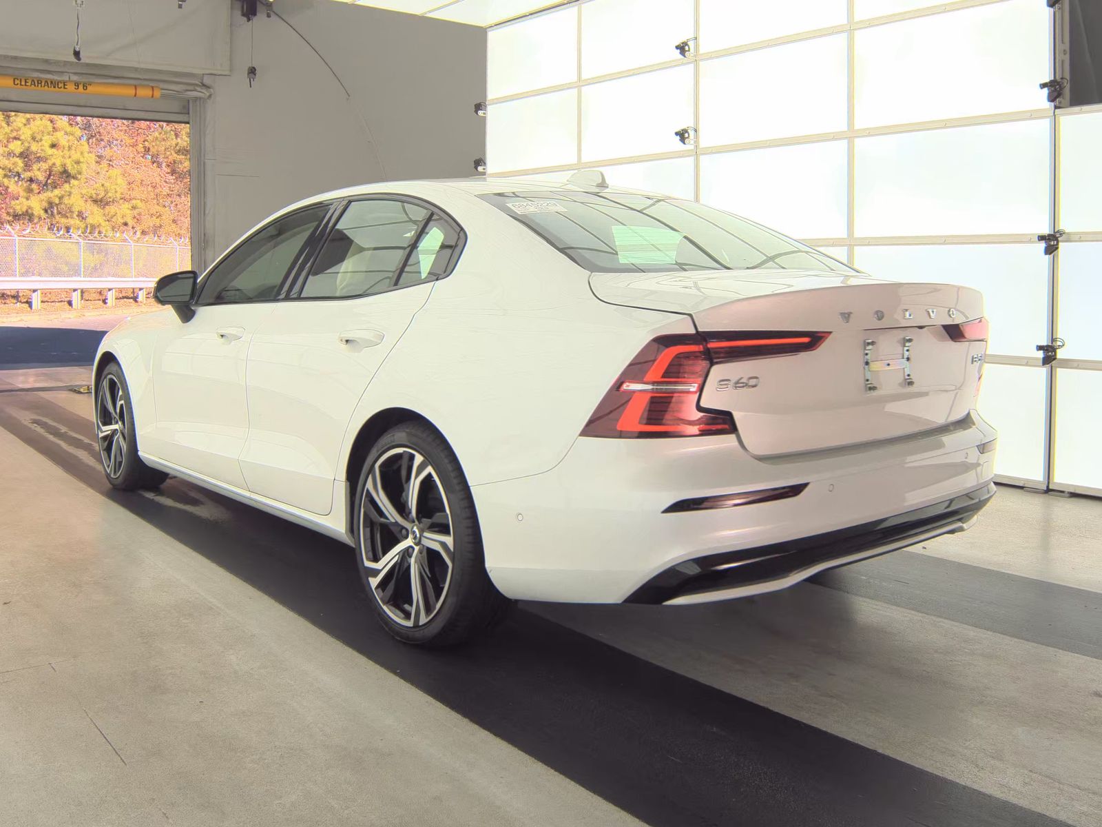 2025 Volvo S60 B5 Plus AWD
