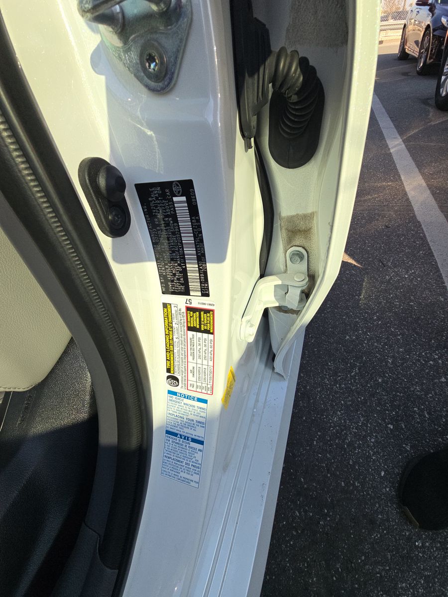 2023 Toyota Camry XLE AWD