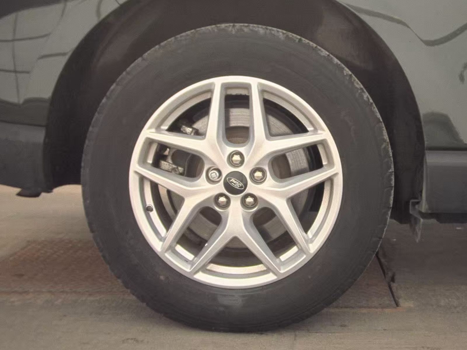 2024 Ford Edge SEL AWD