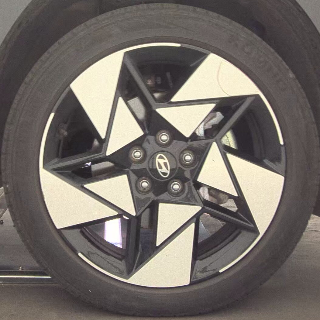 2024 Hyundai Kona Limited FWD