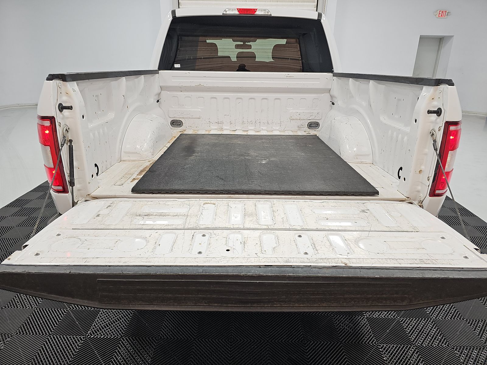 2019 Ford F-150 XLT RWD