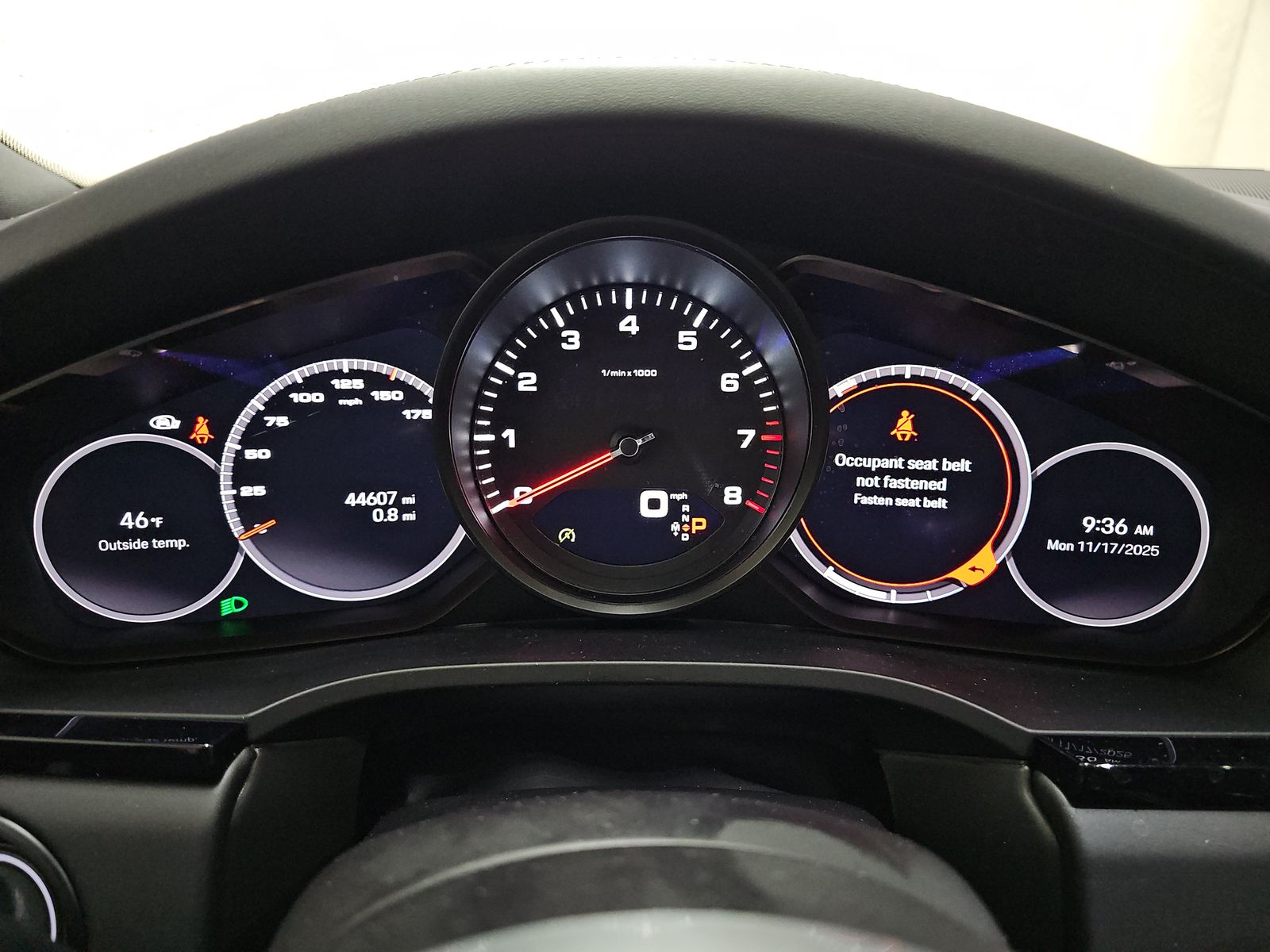 2023 Porsche Cayenne Platinum Edition AWD