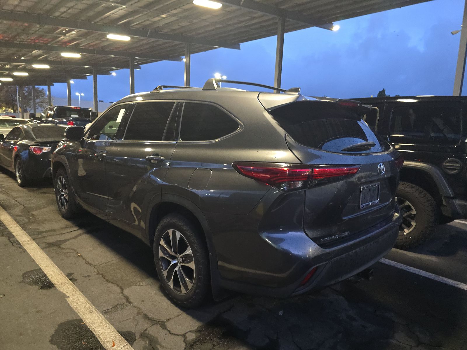 2020 Toyota Highlander XLE AWD