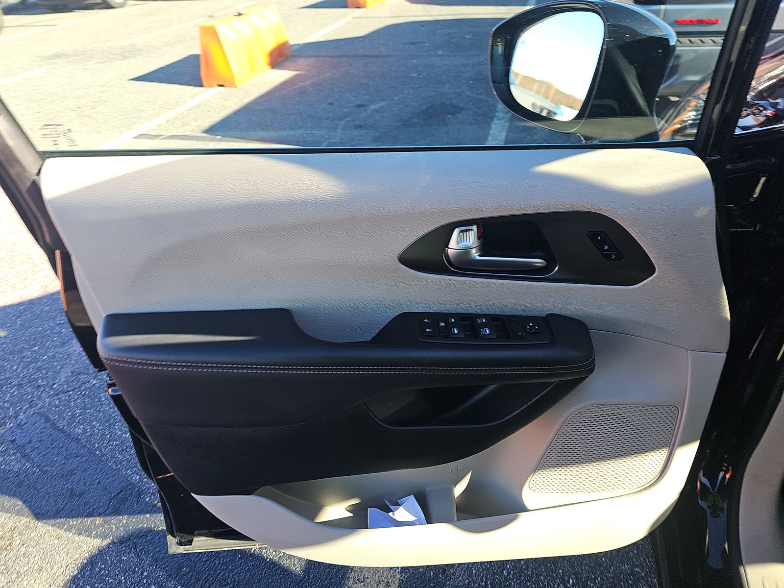 2024 Chrysler Pacifica Touring L FWD