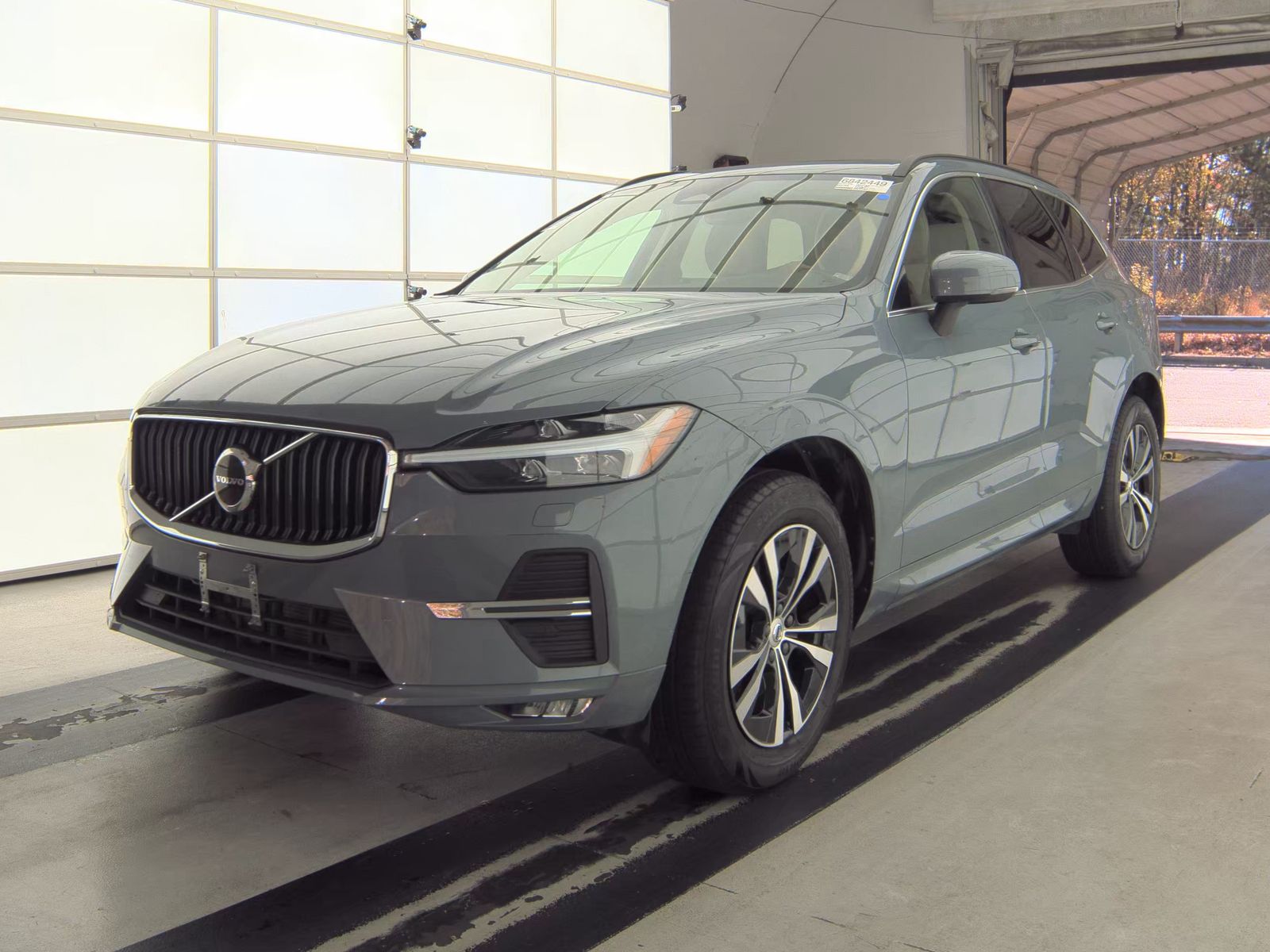 2023 Volvo XC60 B5 Core AWD
