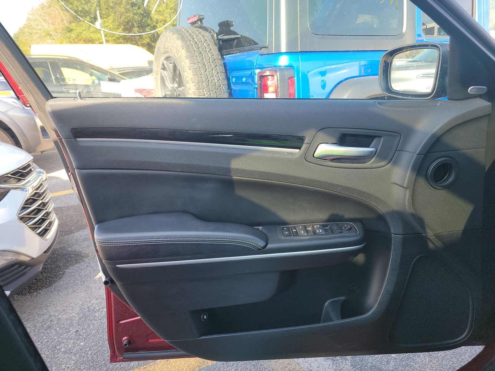 2023 Chrysler 300 300S RWD