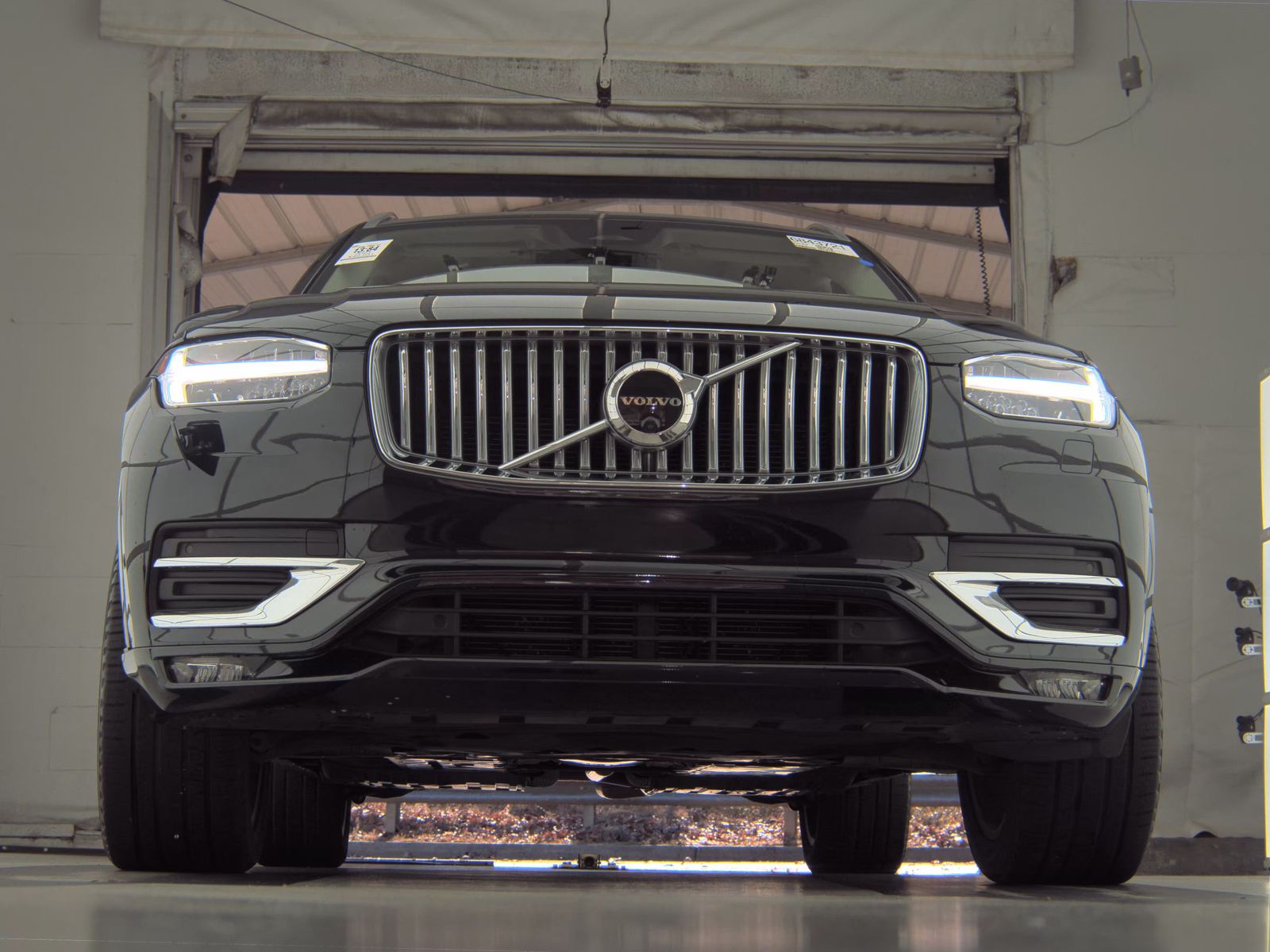 2023 Volvo XC90 B6 Plus AWD
