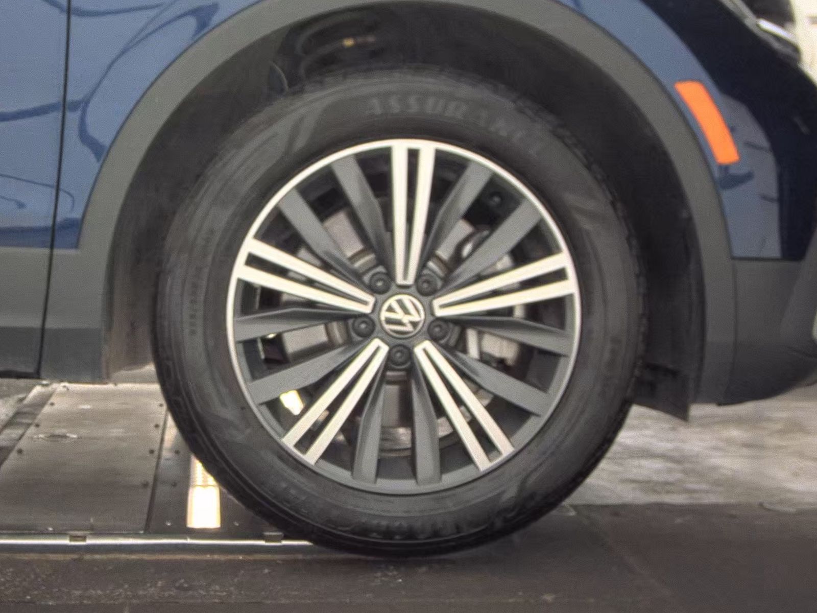 2024 Volkswagen Tiguan 2.0T Wolfsburg Edition FWD