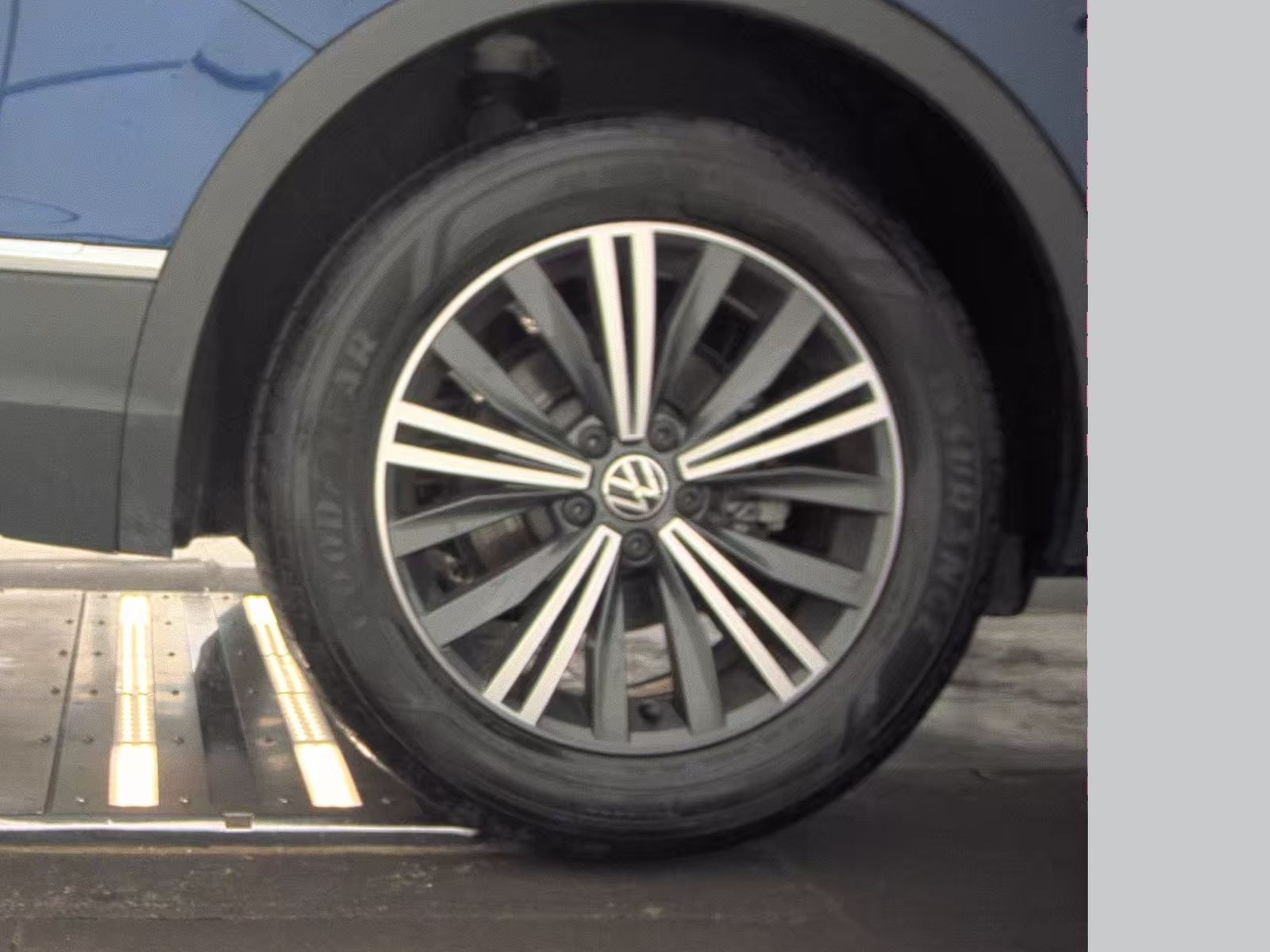 2024 Volkswagen Tiguan 2.0T Wolfsburg Edition FWD